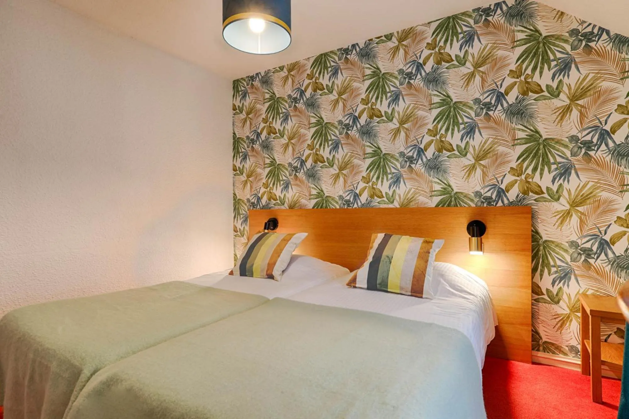 Bed in Hotel Le Branhoc - Brit Hotel Auray