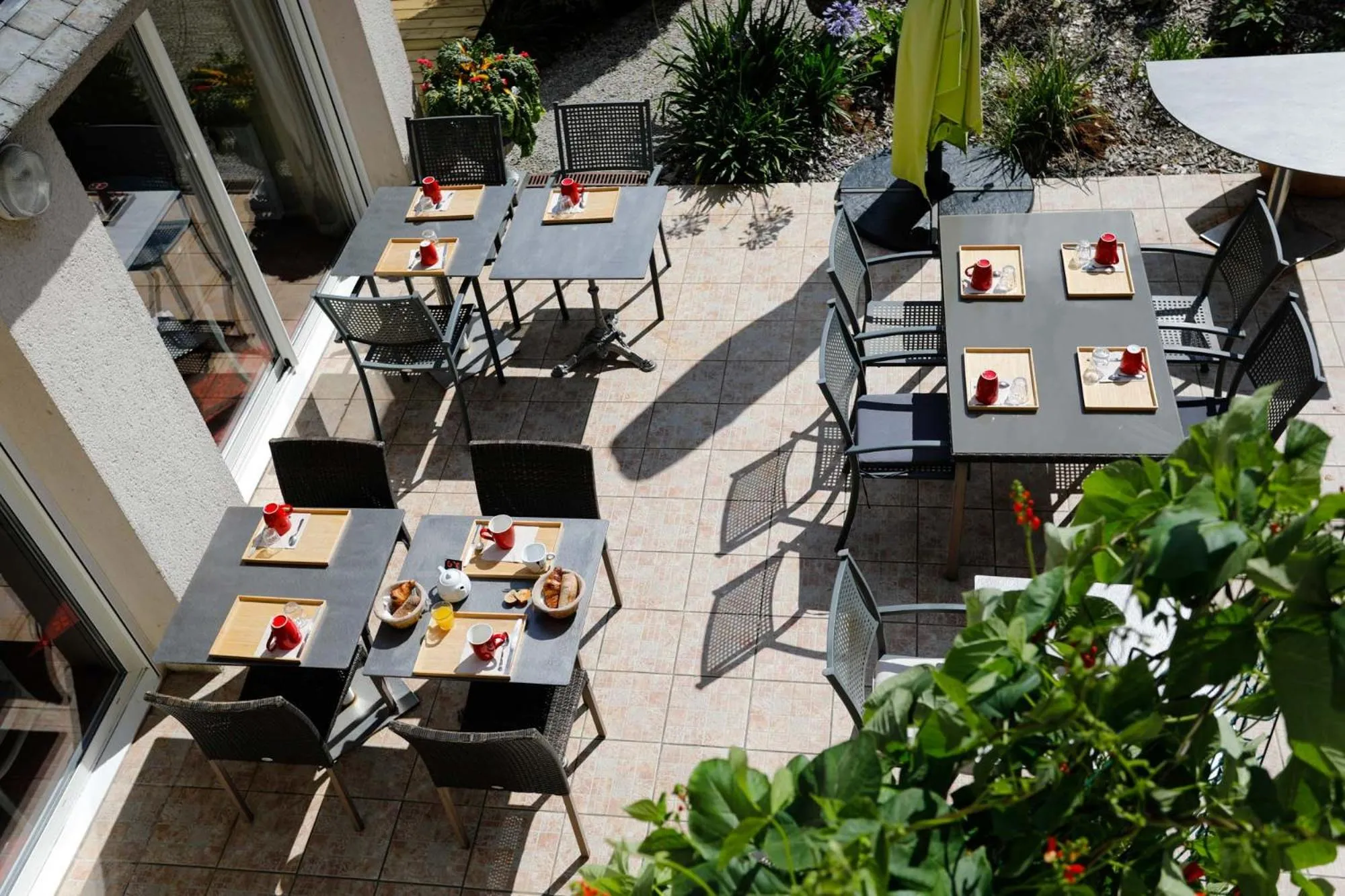 Restaurant/places to eat in Hotel Le Branhoc - Brit Hotel Auray