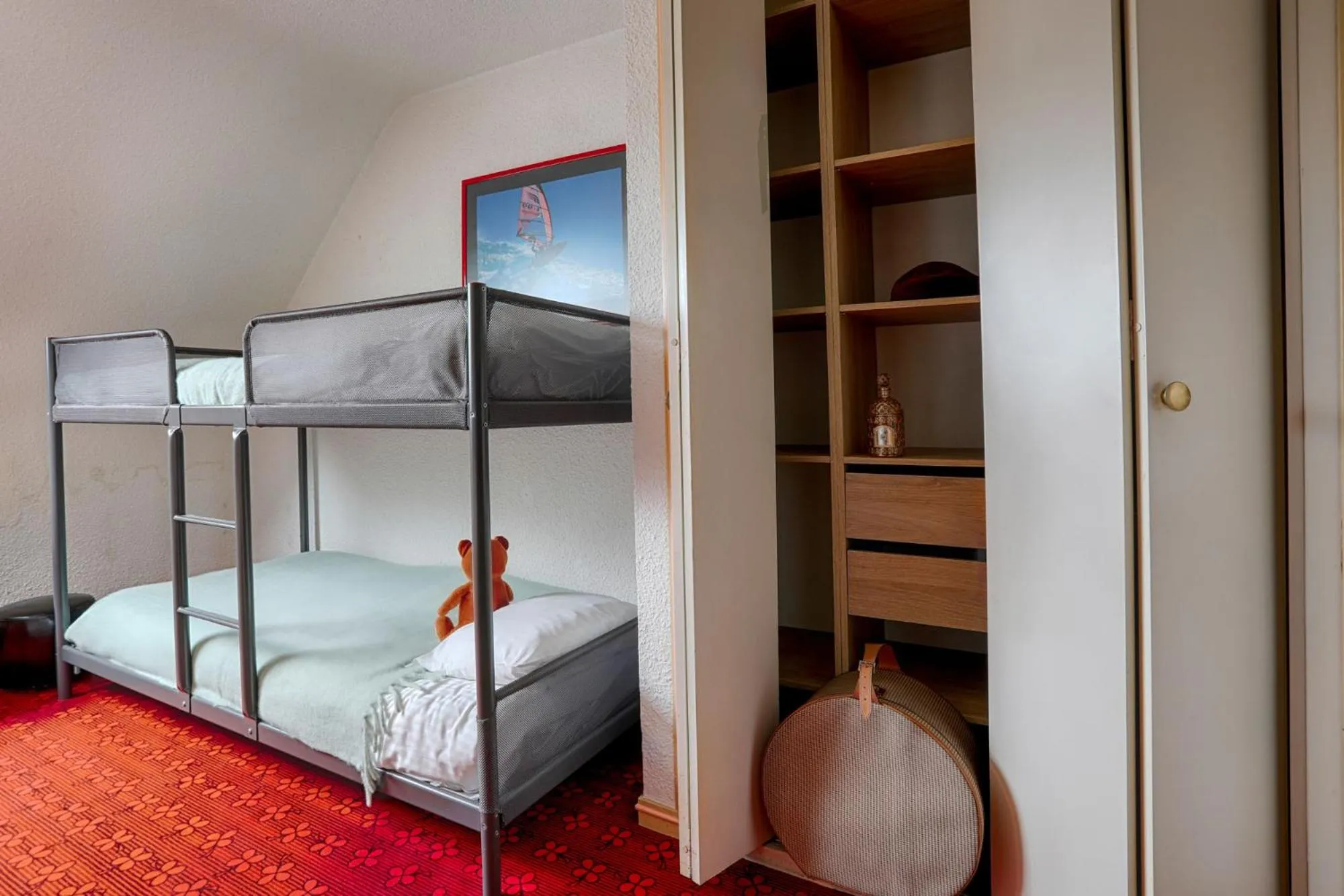 bunk bed, Bed in Hotel Le Branhoc - Brit Hotel Auray