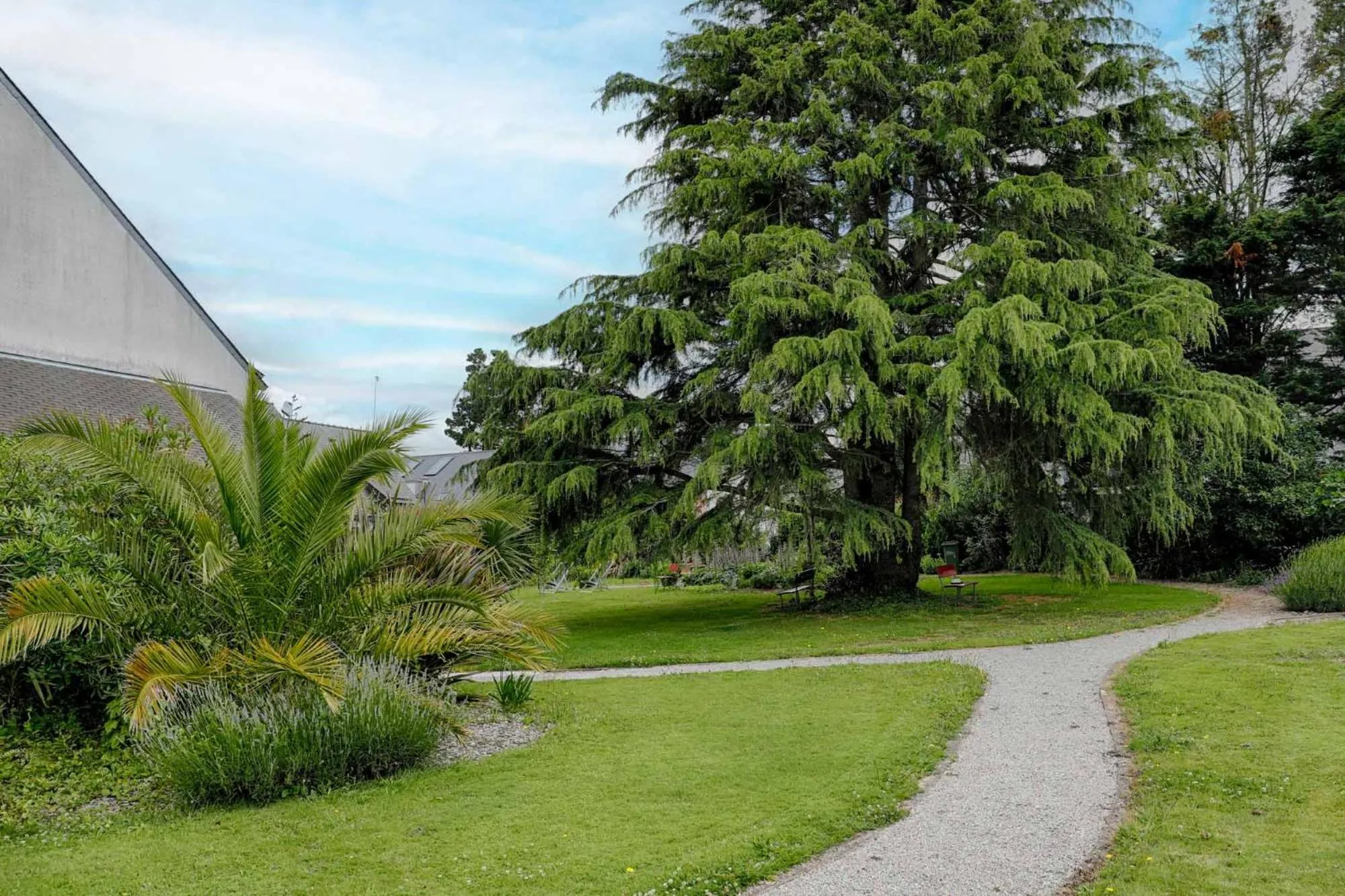 Garden in Hotel Le Branhoc - Brit Hotel Auray