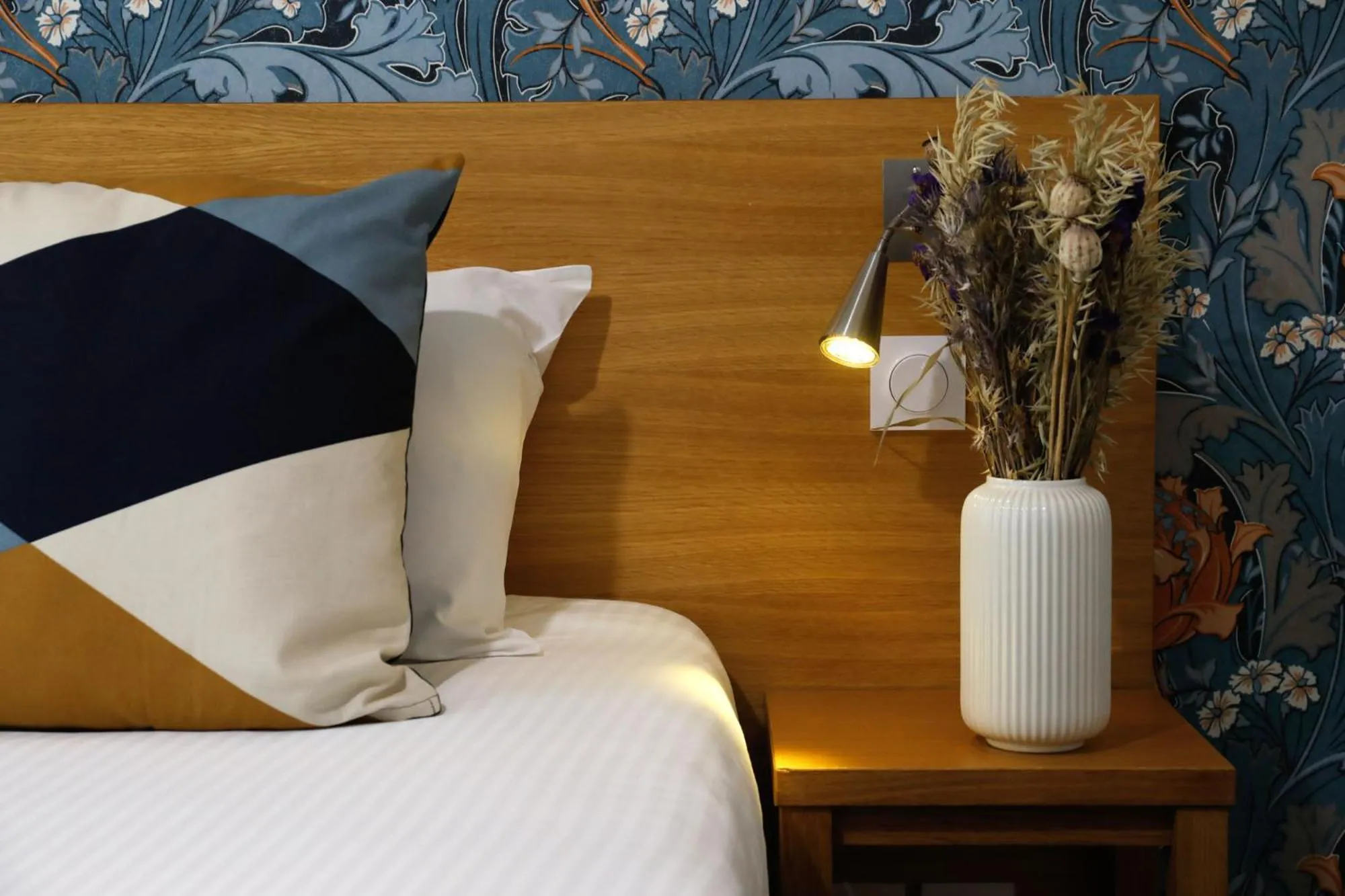 Bed in Hotel Le Branhoc - Brit Hotel Auray