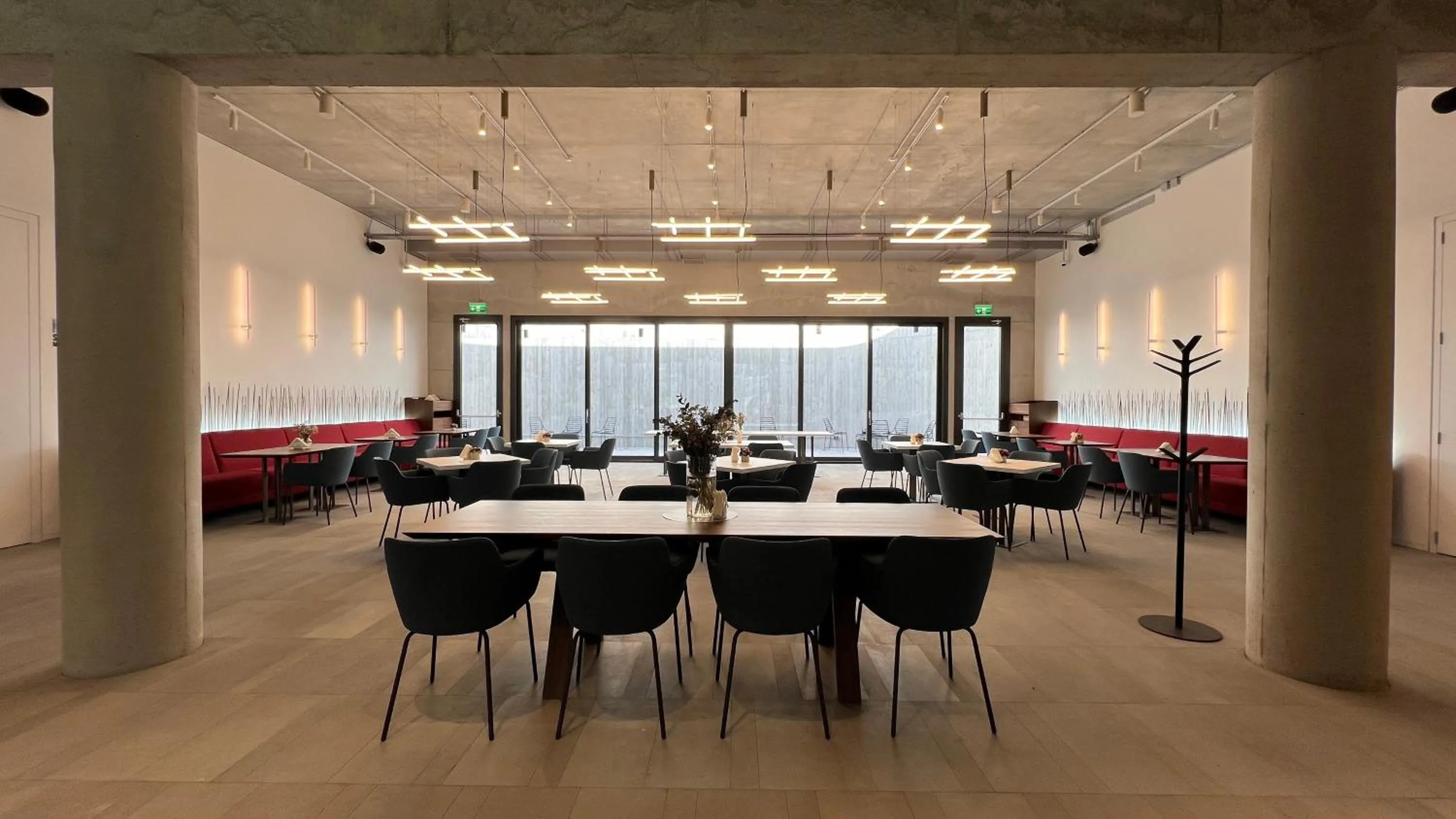 Restaurant/places to eat in Concept Hotel by COAF