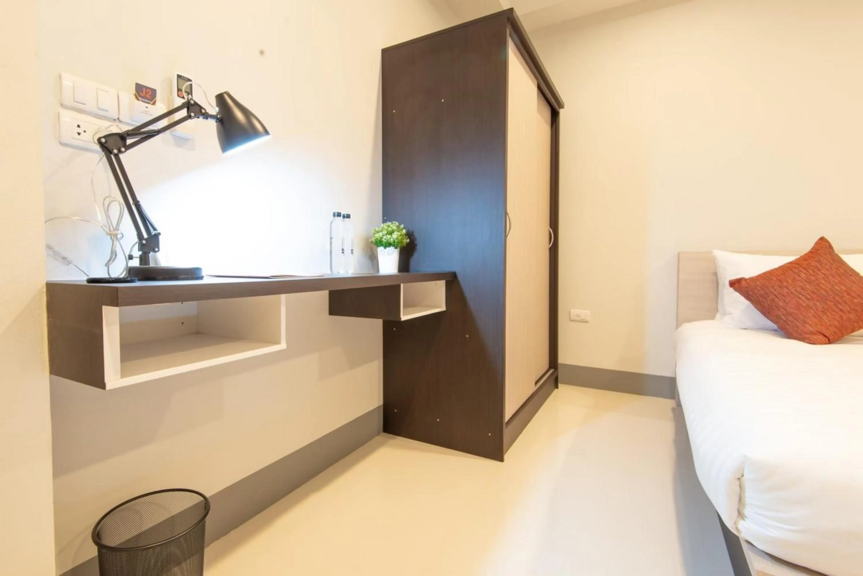 Bedroom, Bed in J2 Residence Chiang Rai