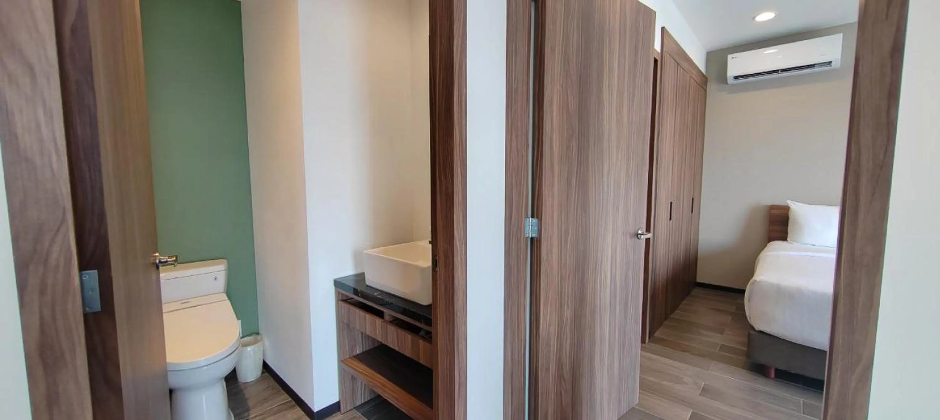 Bathroom, Bed in FUJITAYA Querétaro