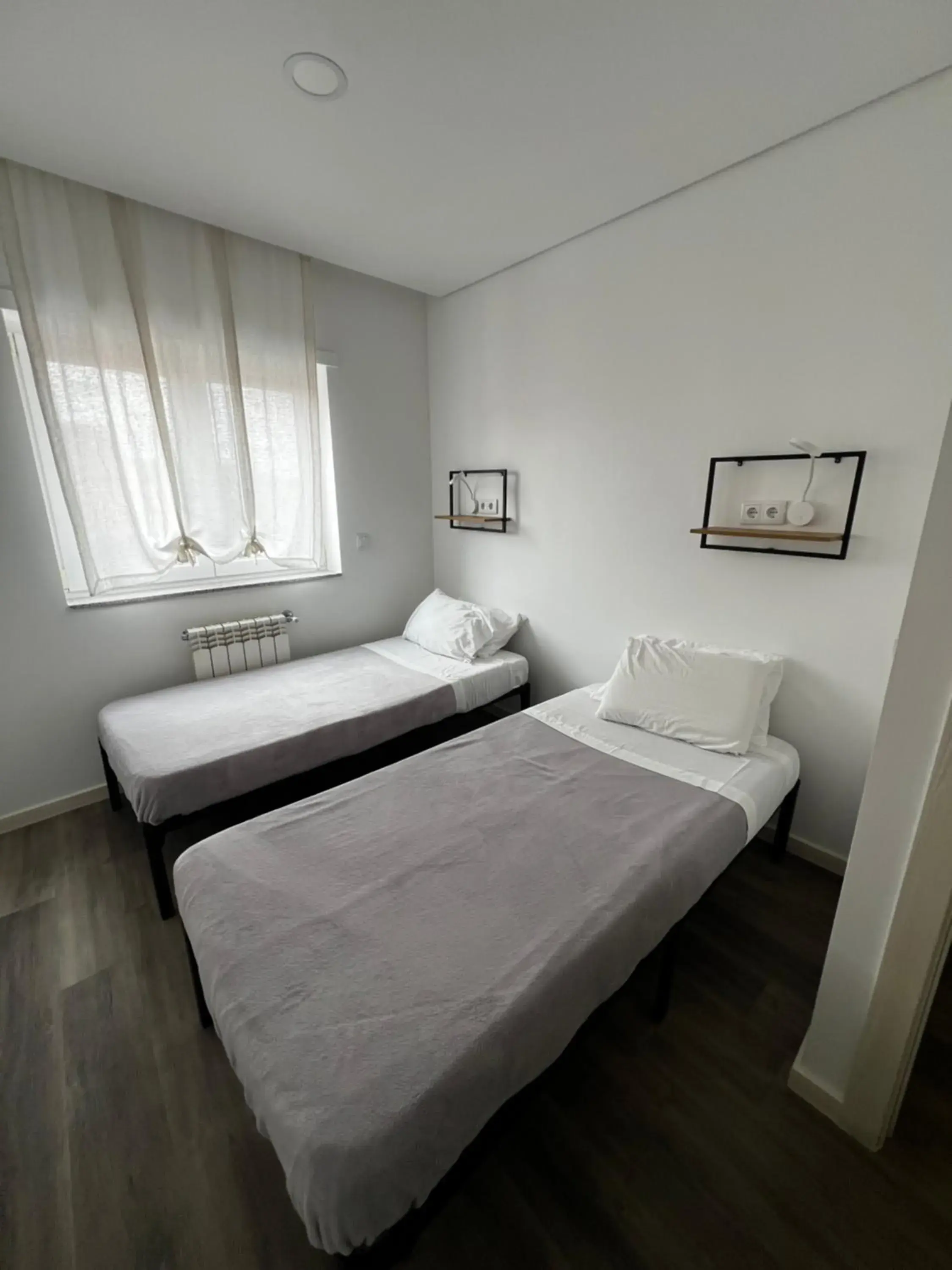 Twin Room with Shared Toilet in The Spot Ofir Twin Room with Shared Toilet in The Spot Ofir