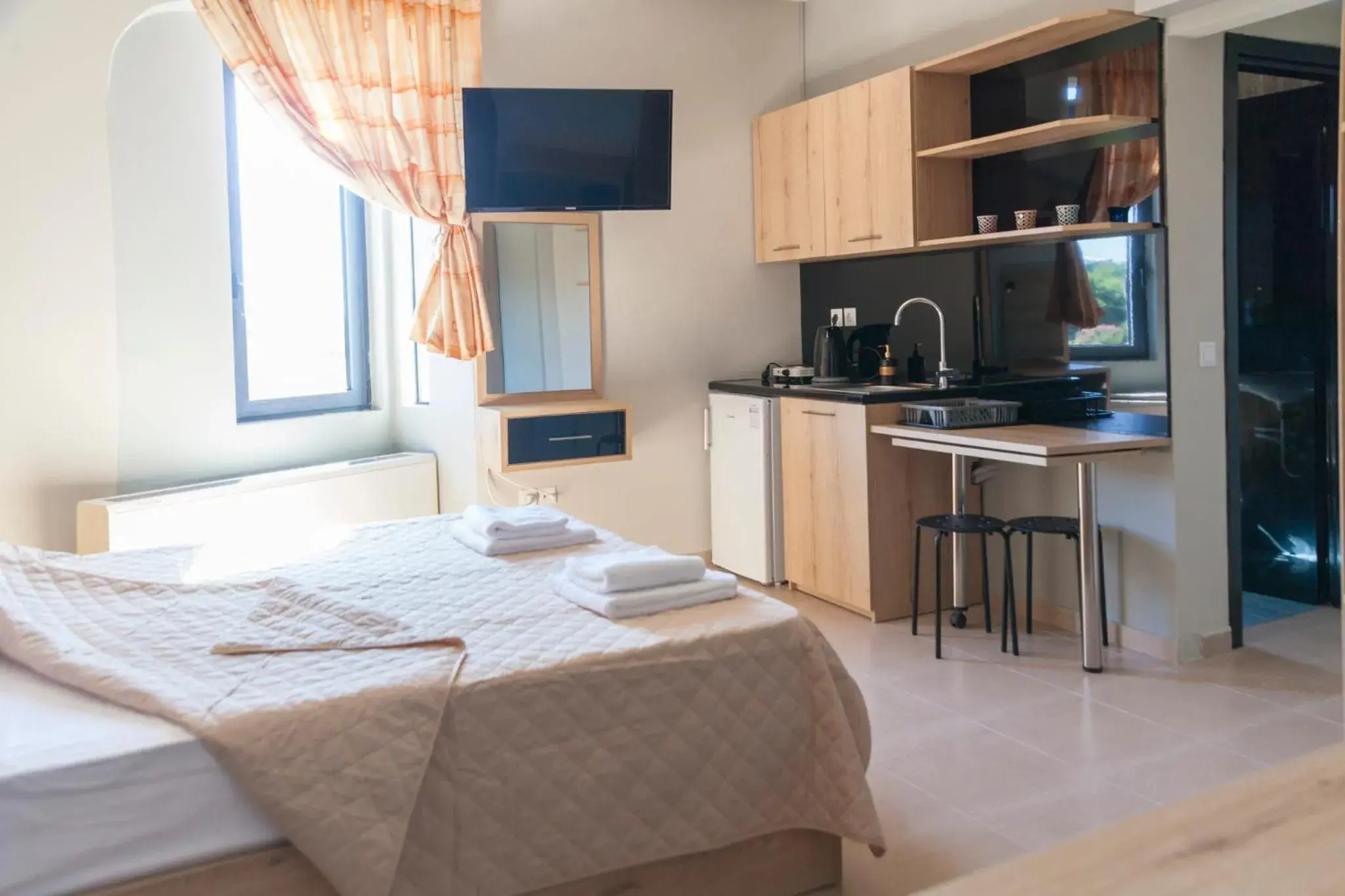 Studio Apartment with Sea View in Via Mare Apartments Studio Apartment with Sea View in Via Mare Apartments