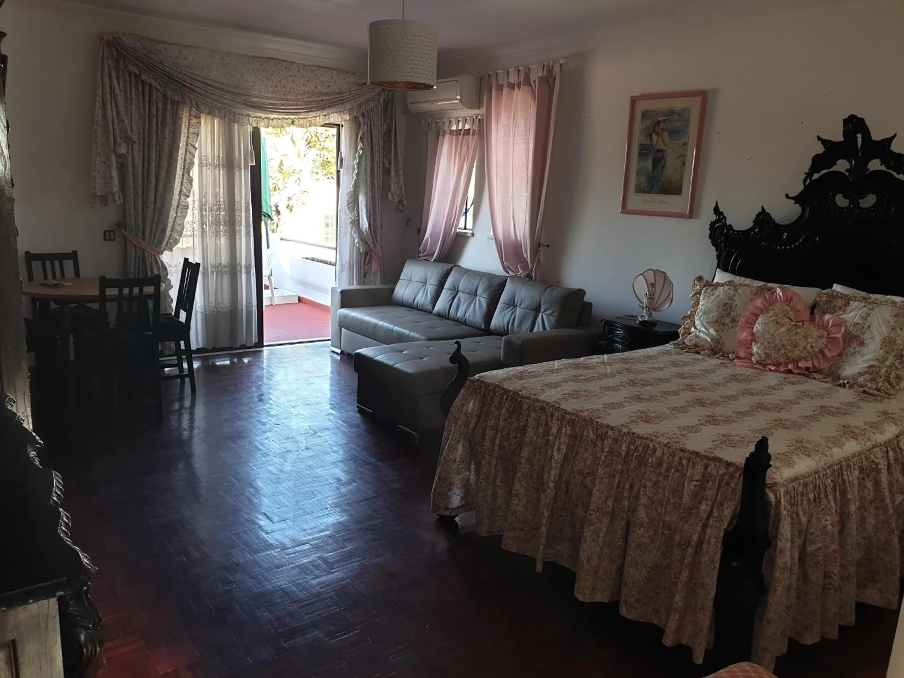 OceanOasis Residences Suites