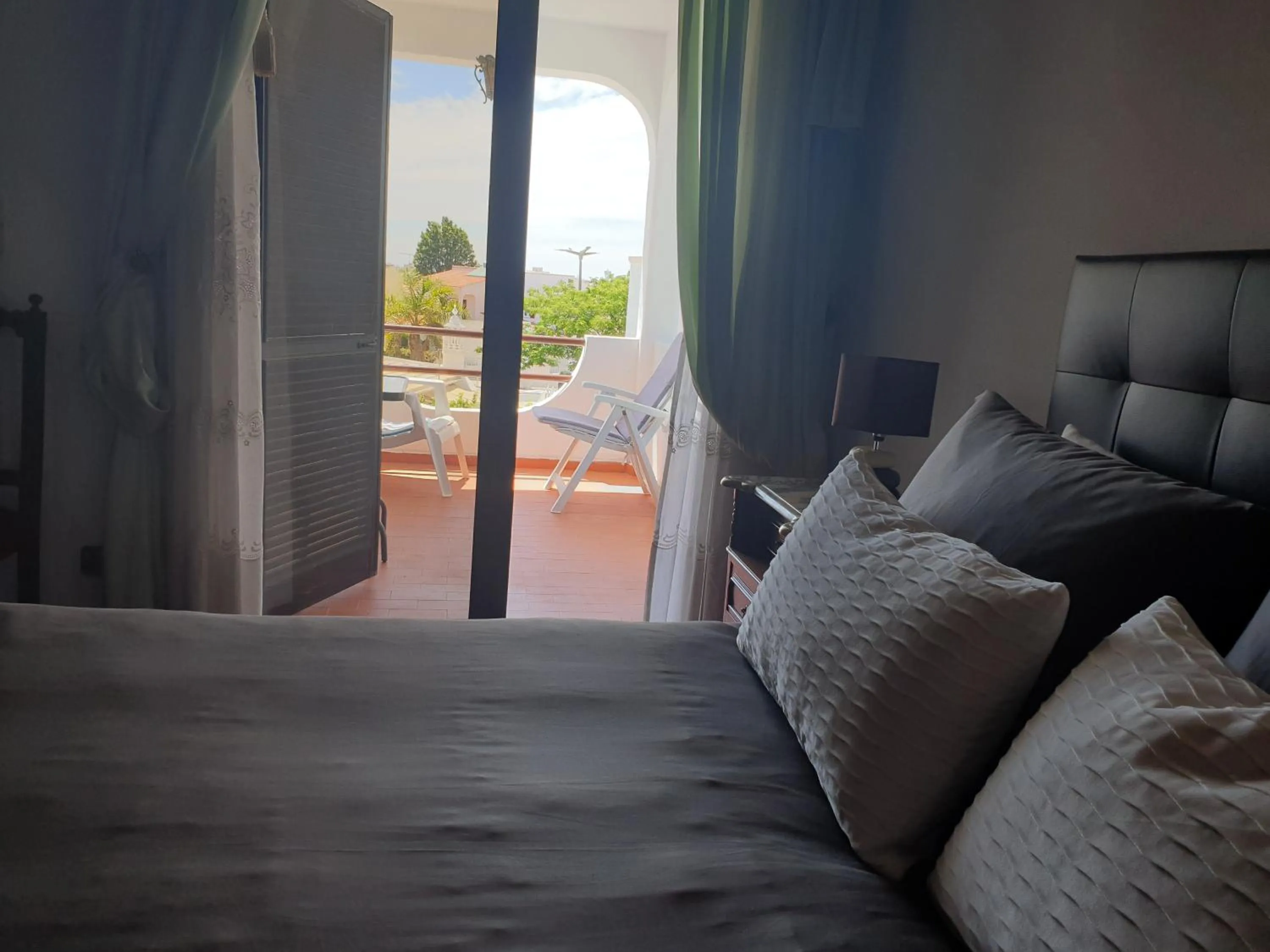 OceanOasis Residences Suites