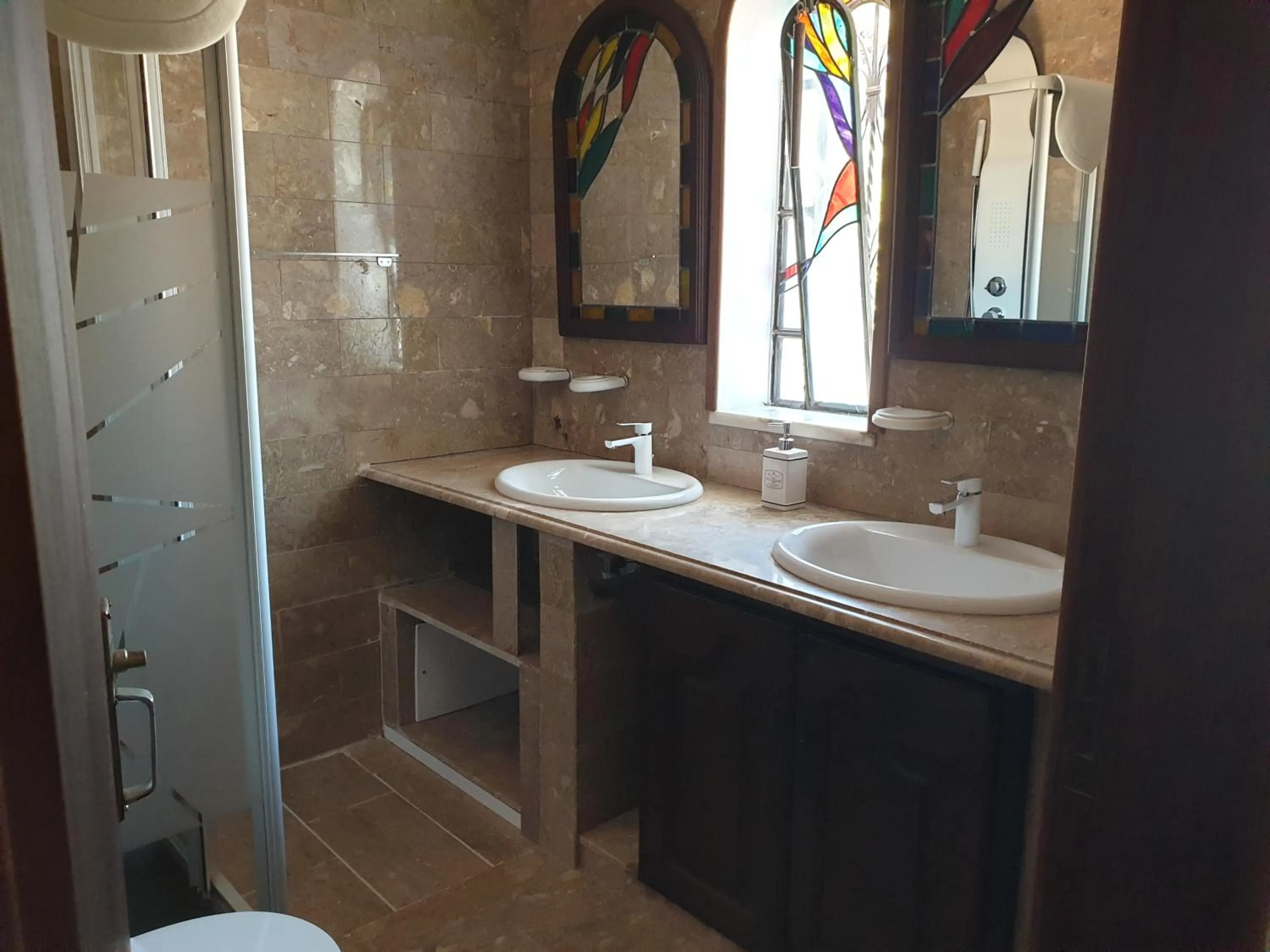 OceanOasis Residences Suites