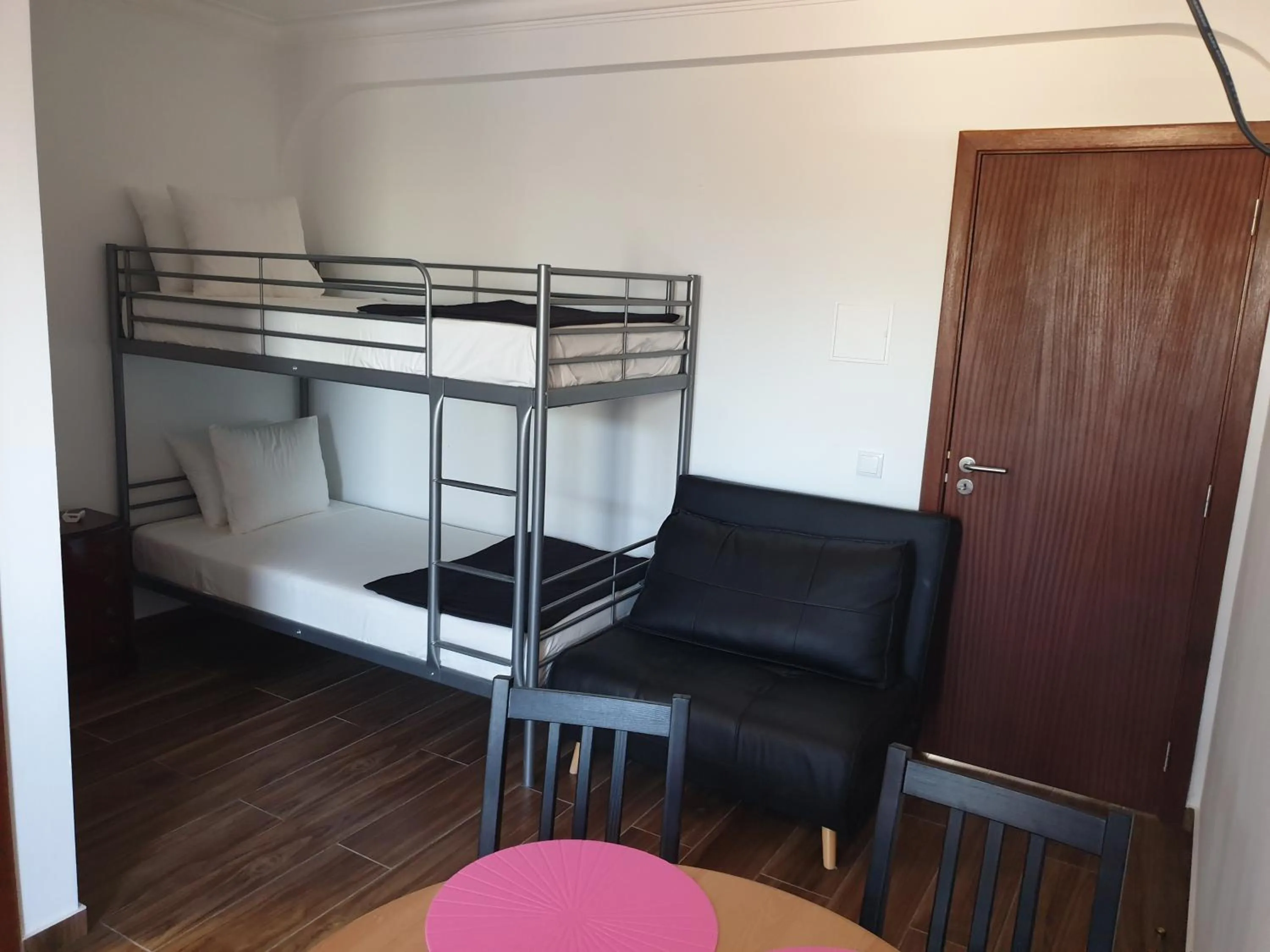 OceanOasis Residences Suites