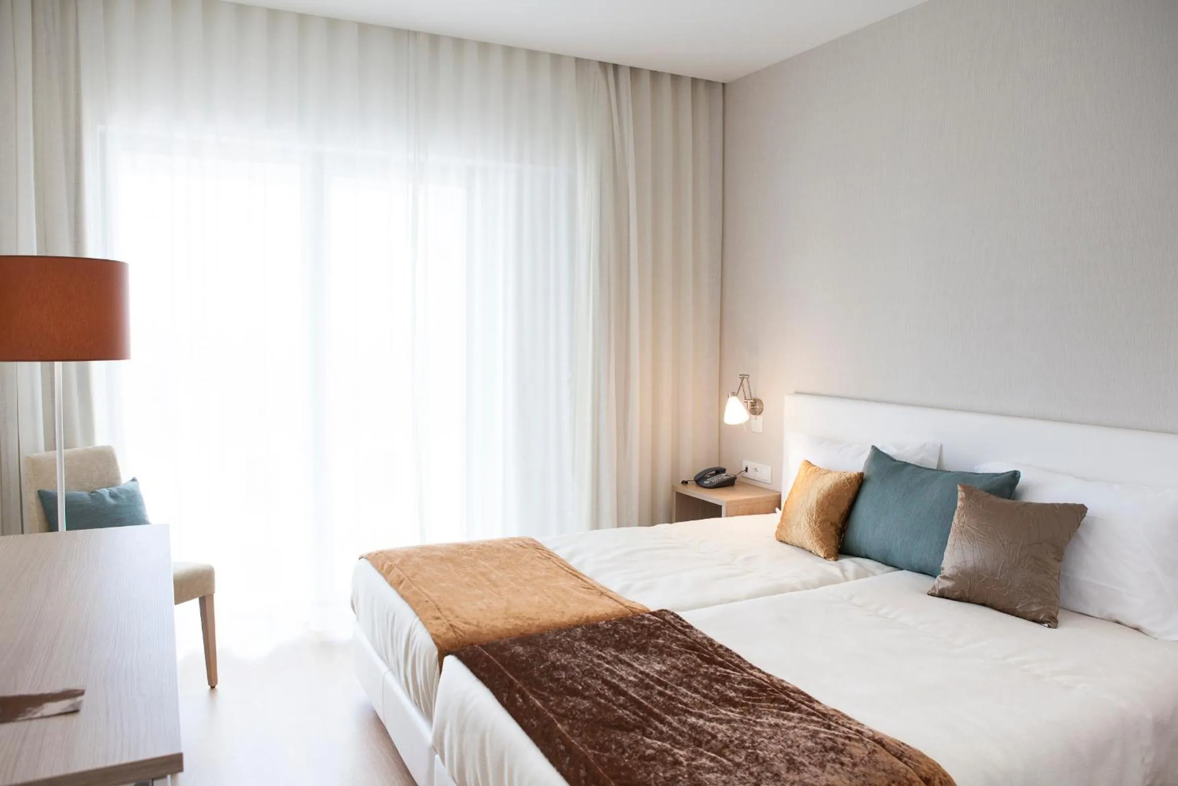 Photo of the whole room, Bed in Lam Hotel Villa Aljustrel