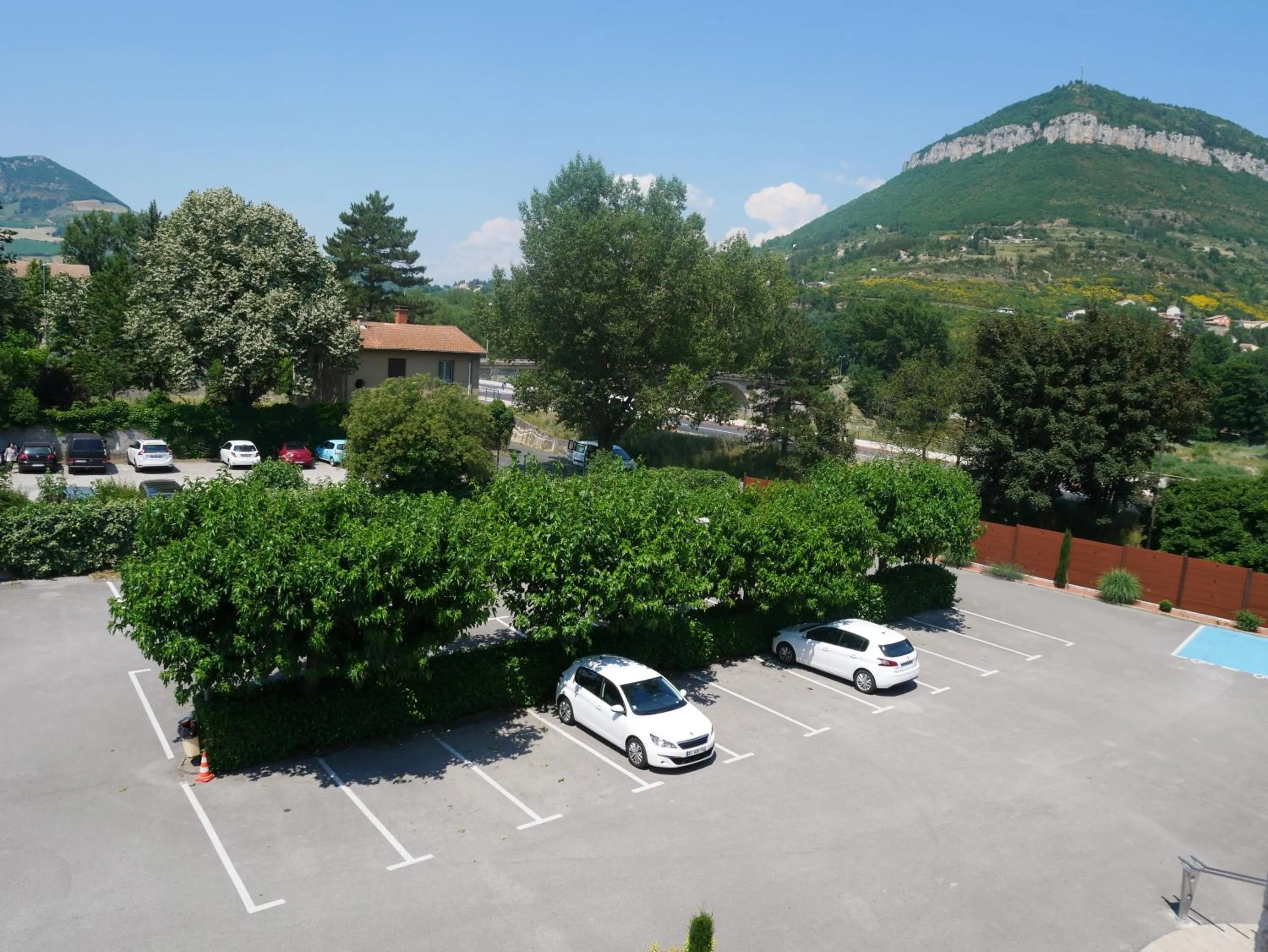 Mountain view in Cévenol Hôtel