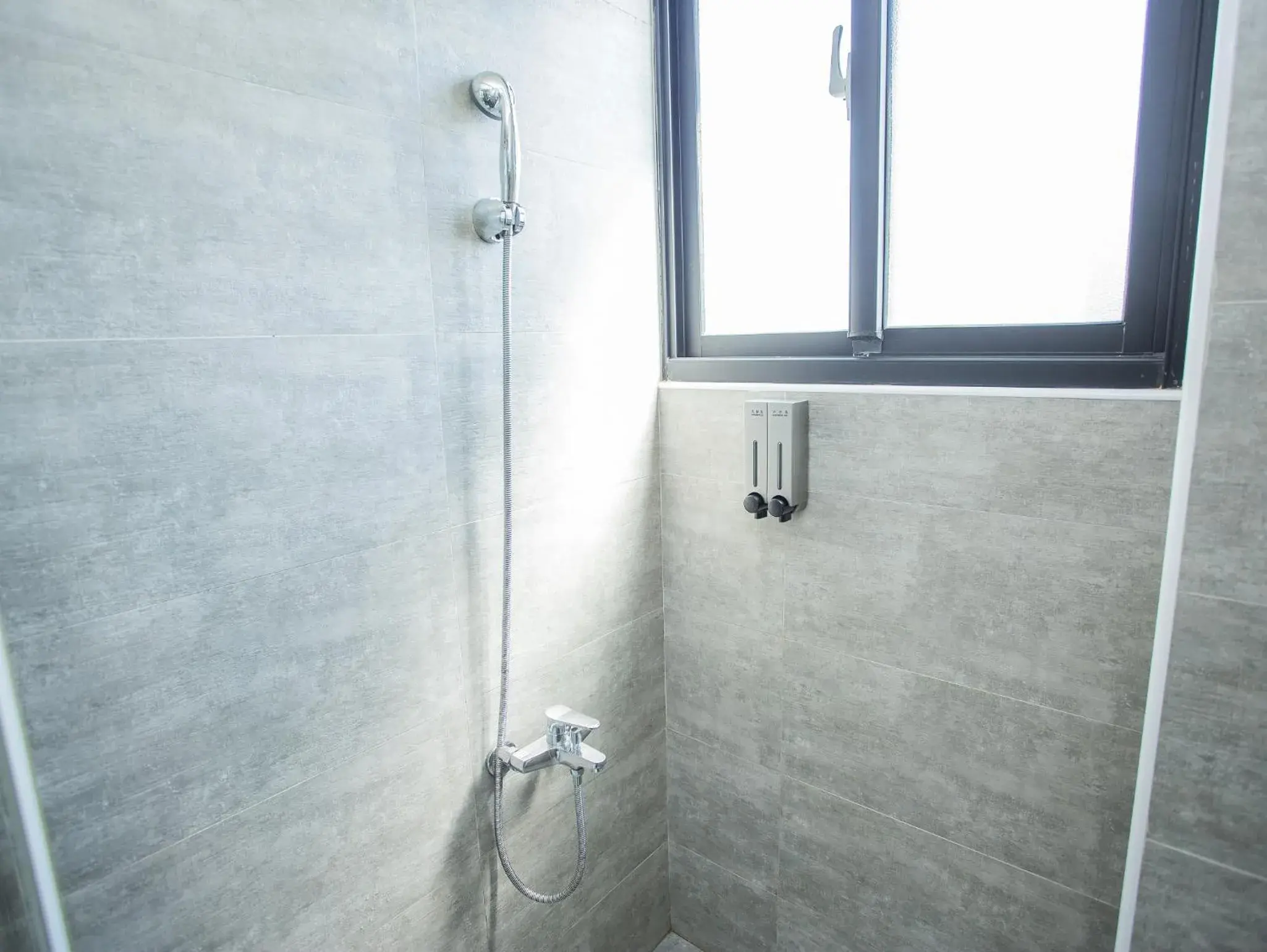 Quadruple Room with Balcony in Taitung Sun forest Quadruple Room with Balcony in Taitung Sun forest