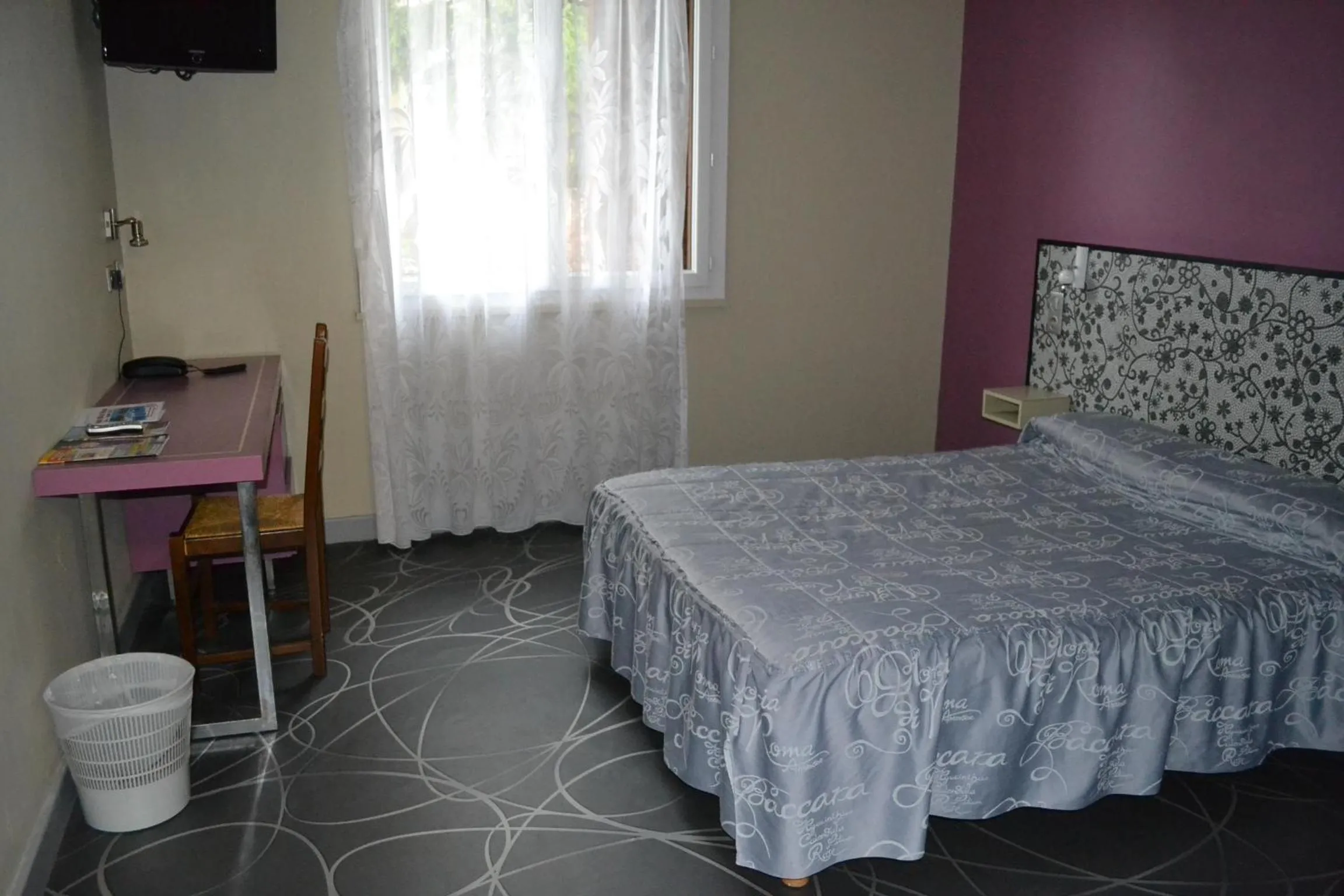 Photo of the whole room, Bed in Relais 500 De Vienne