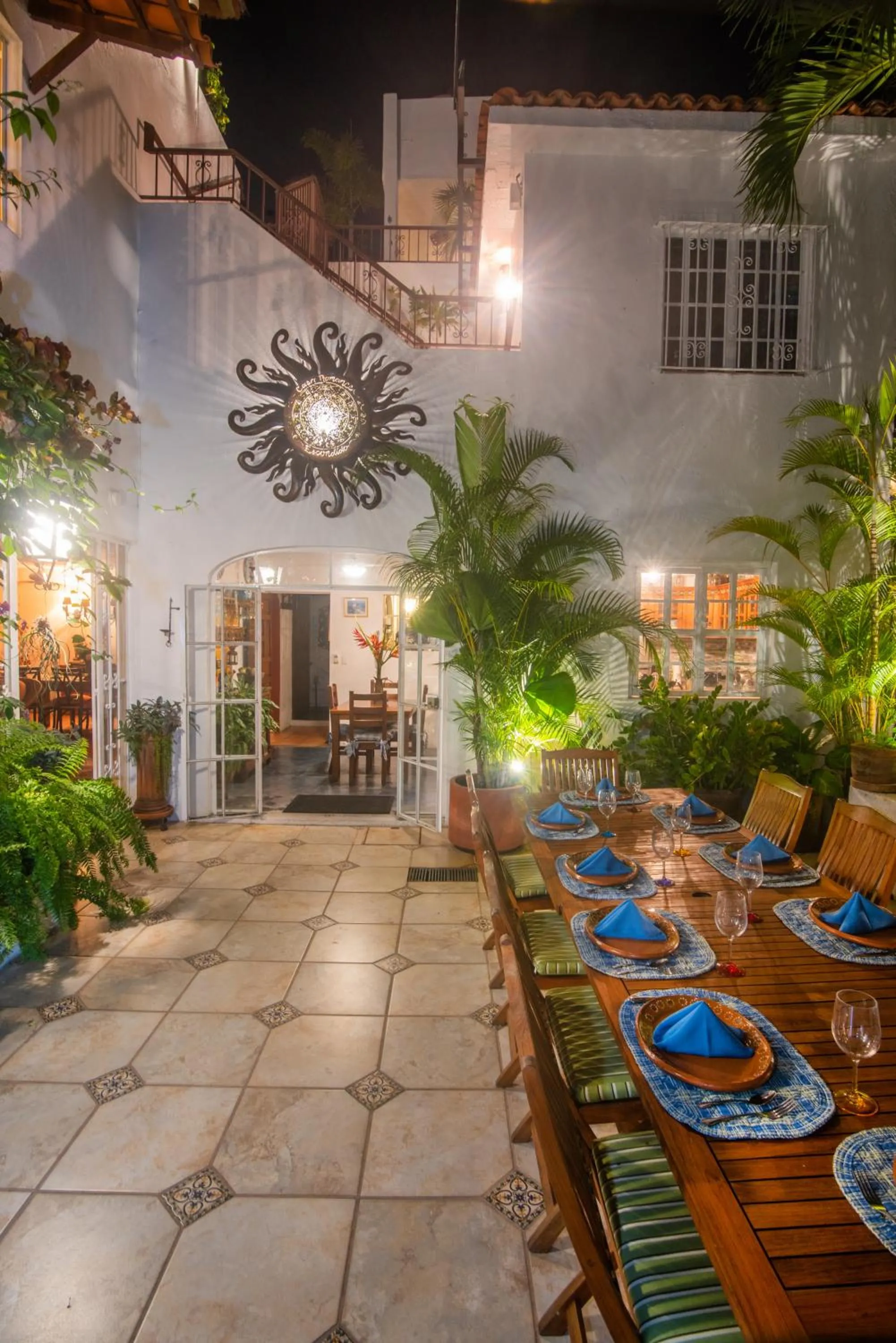 Casa Romance Escondido