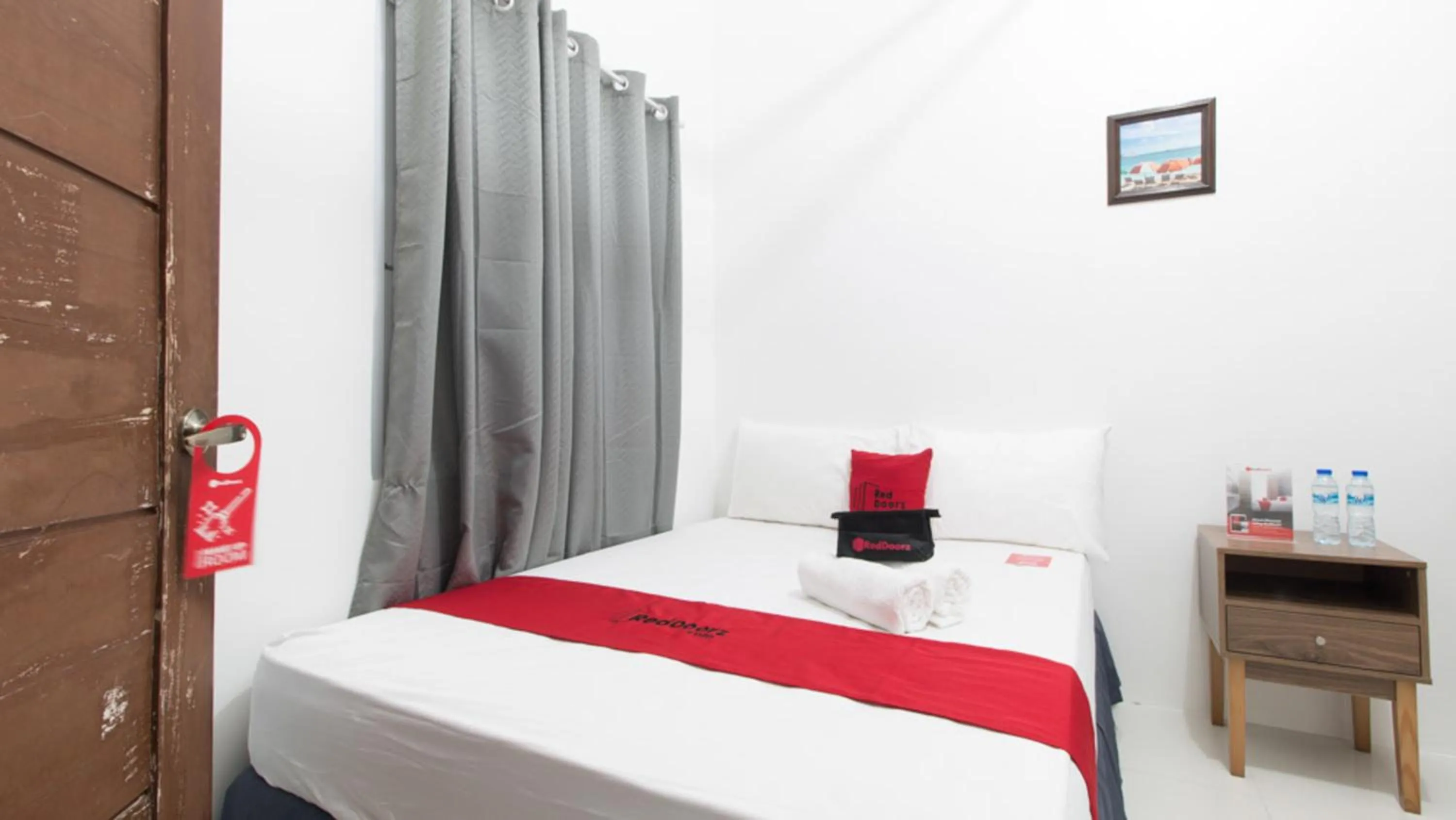 Bed in RedDoorz near Liceo De Cagayan University Highschool