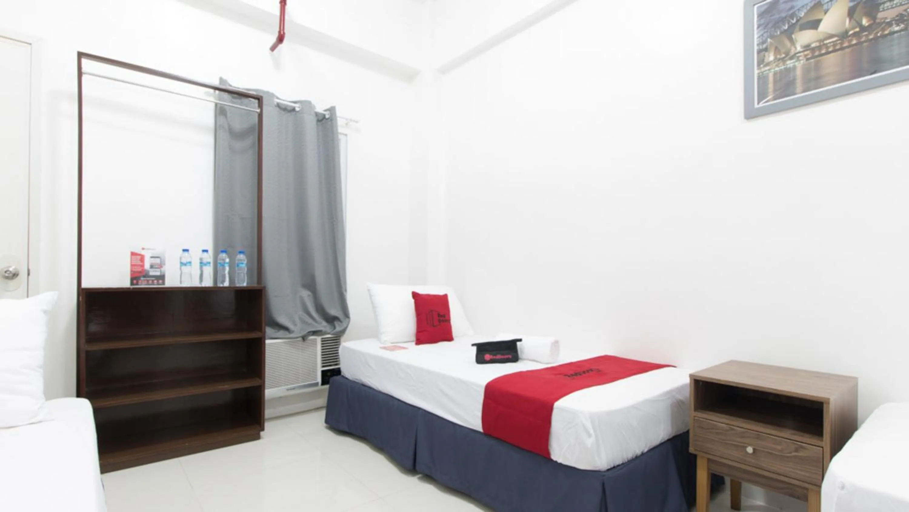 Bed in RedDoorz near Liceo De Cagayan University Highschool
