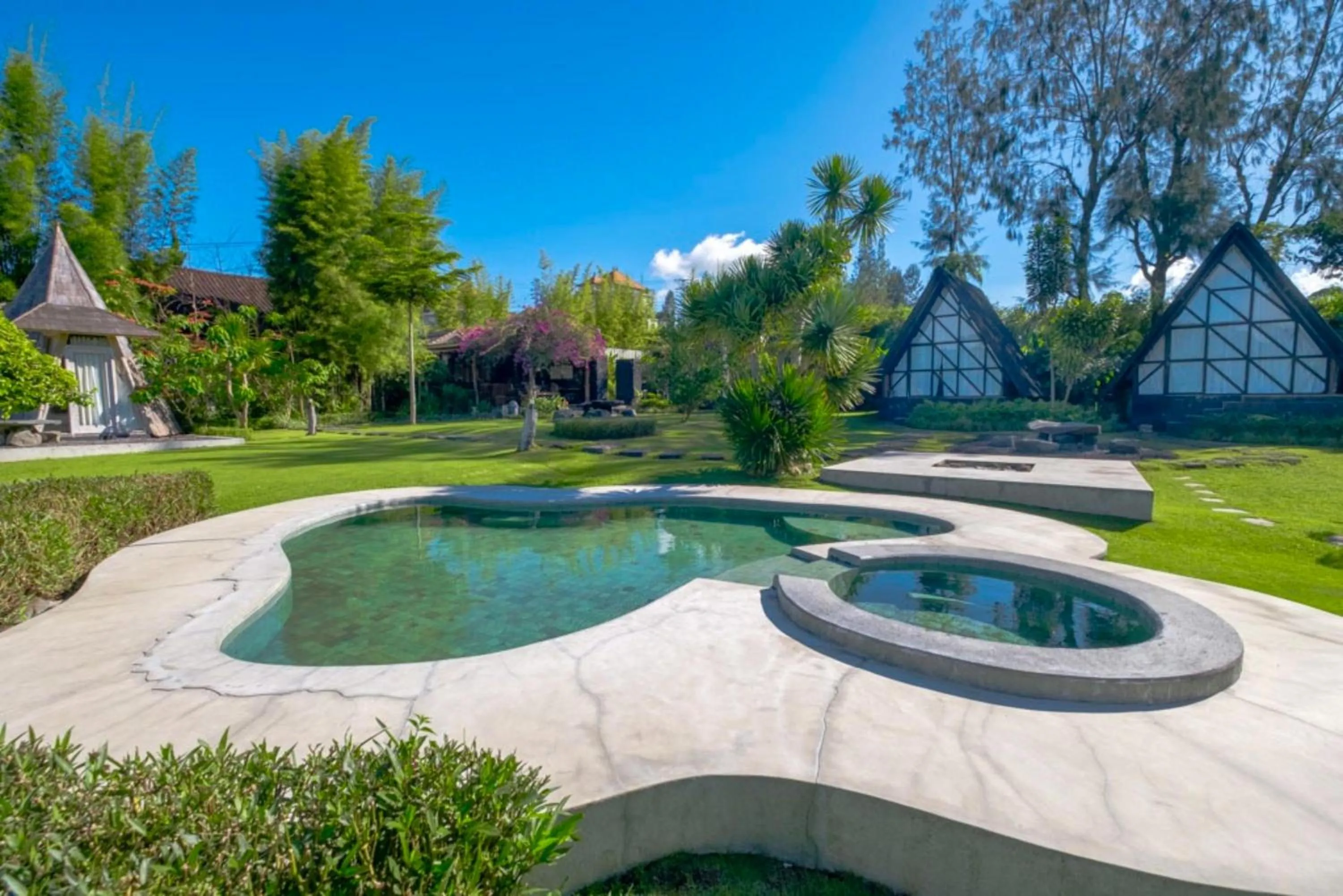 Swimming pool in Bamboo Mount Batur and Hot Spring