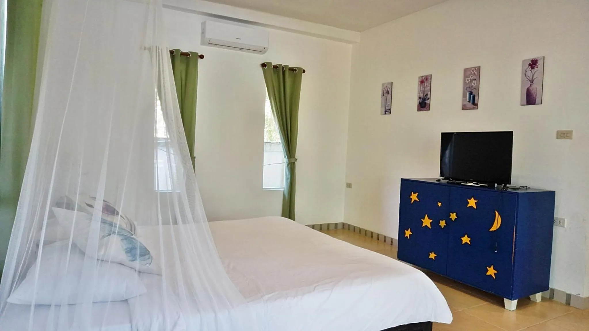 Bed in Kalamona Seaview