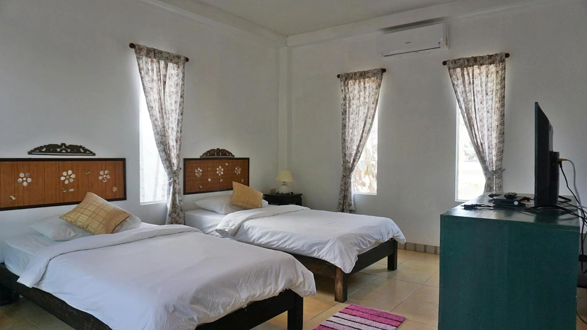 Bed in Kalamona Seaview