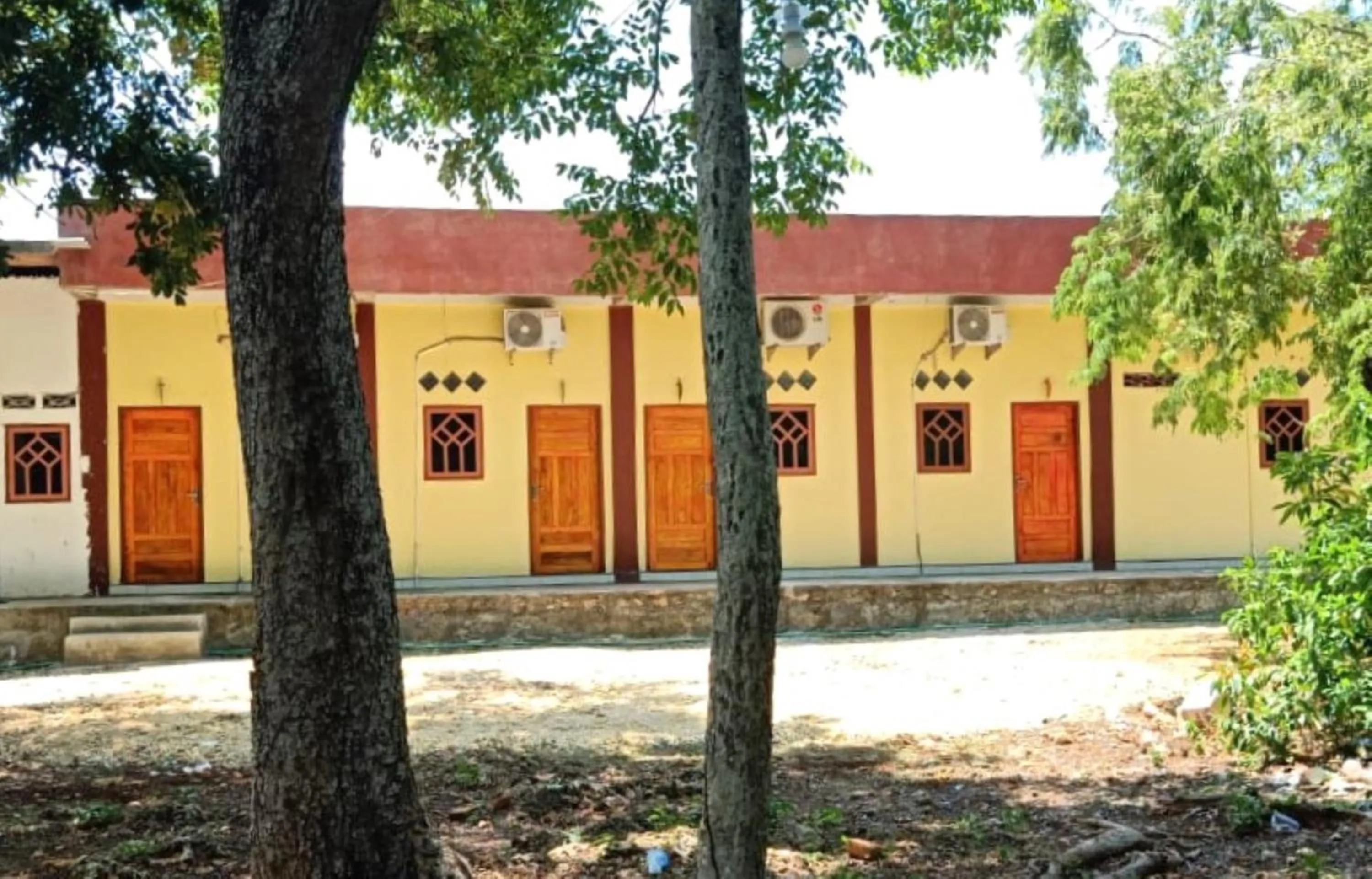 Property building in Penginapan asidik