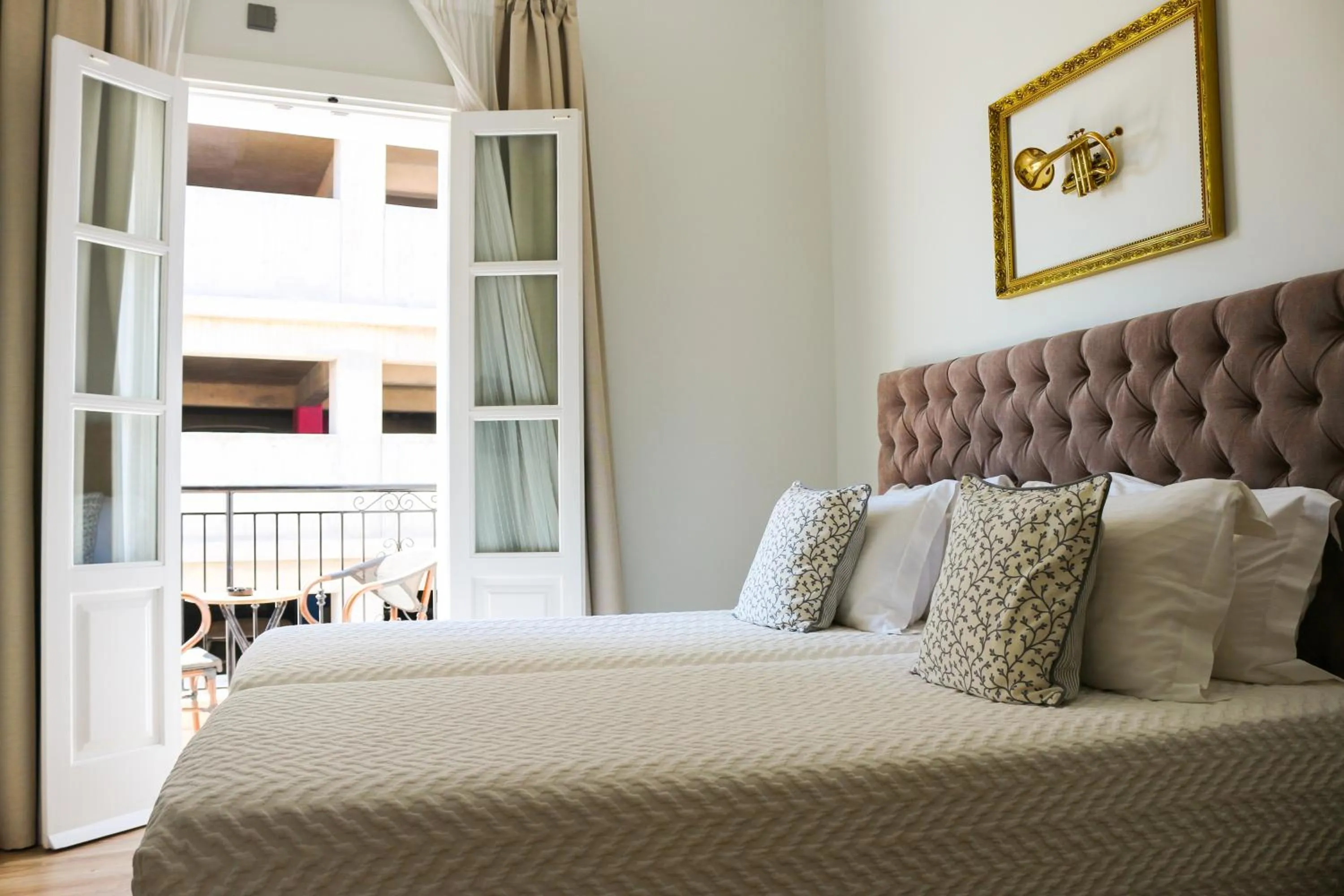 Balcony/Terrace, Bed in 9 Muses Hotel