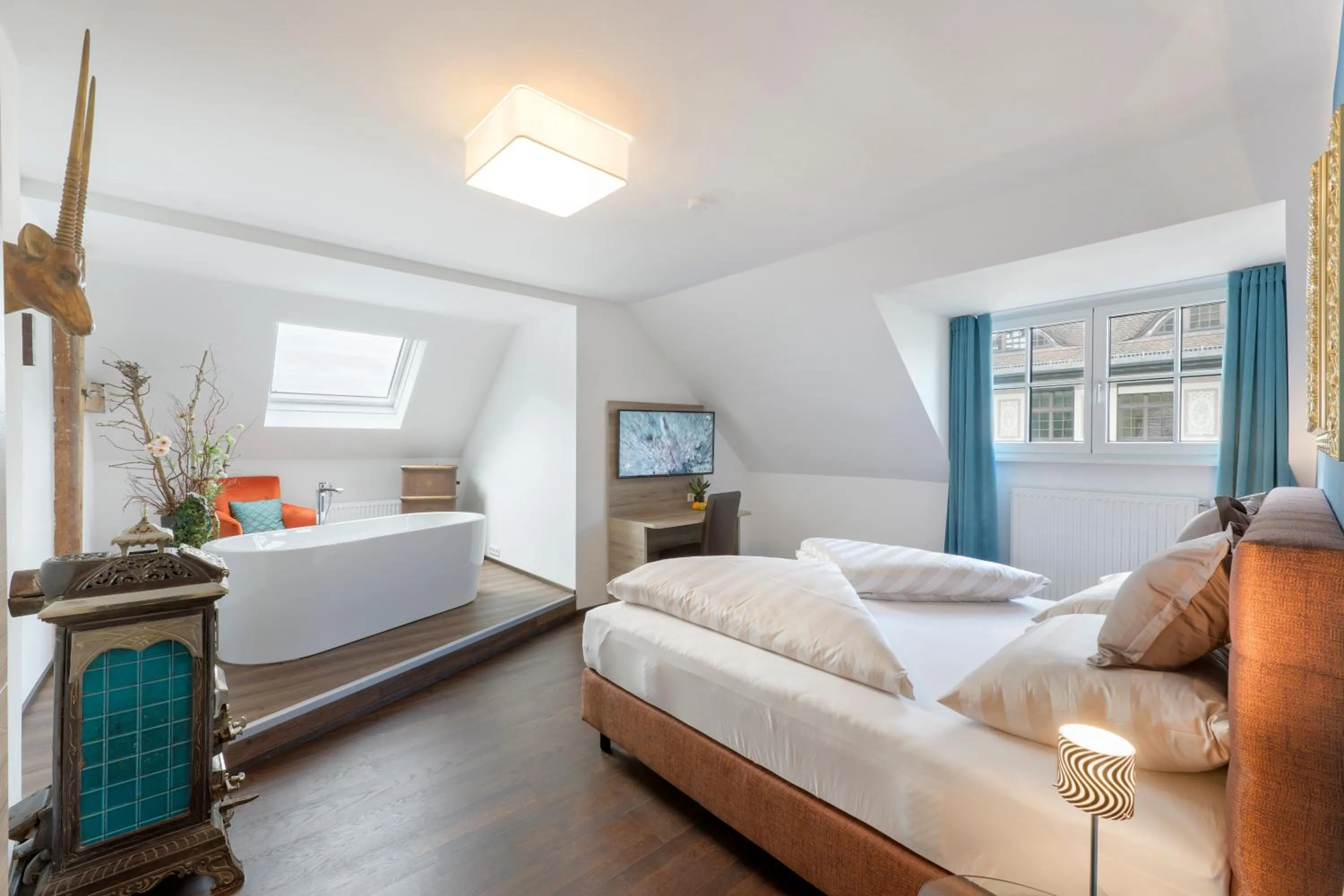 TV and multimedia, Bed in Villa Maria - Suiten & Appartement