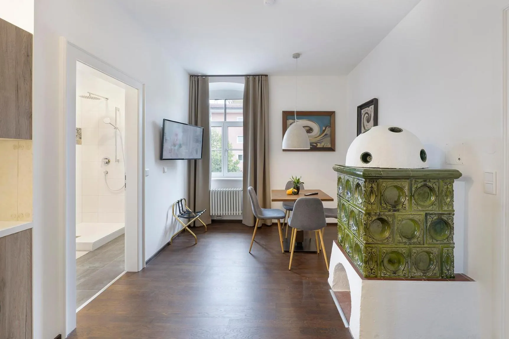 TV and multimedia in Villa Maria - Suiten & Appartement