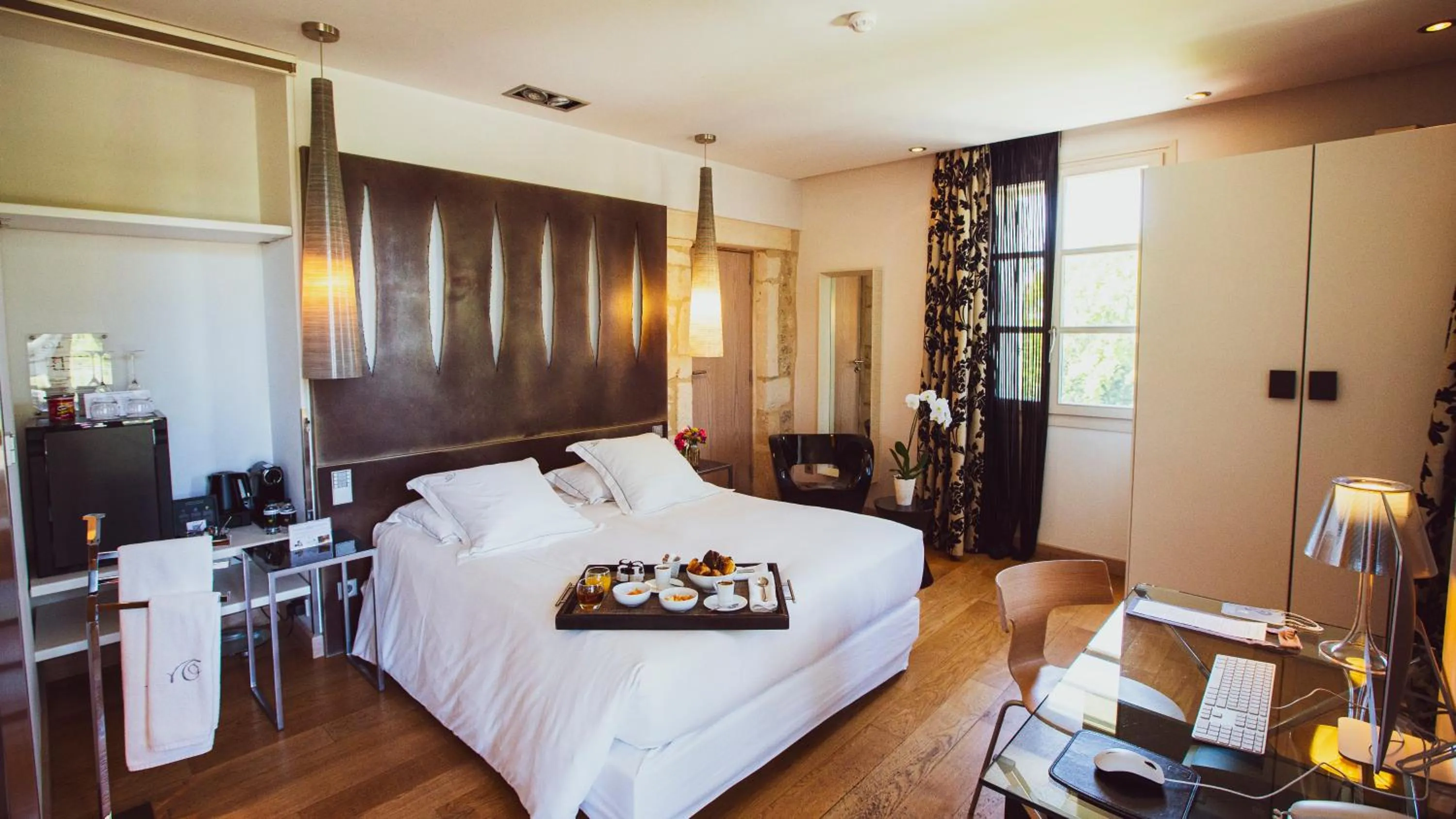 Bed in Domaine de Verchant & Spa - Relais & Châteaux