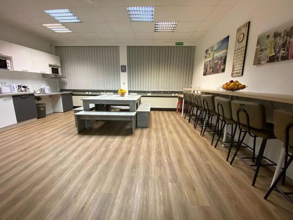 Dining area in Hostel Messe Laatzen
