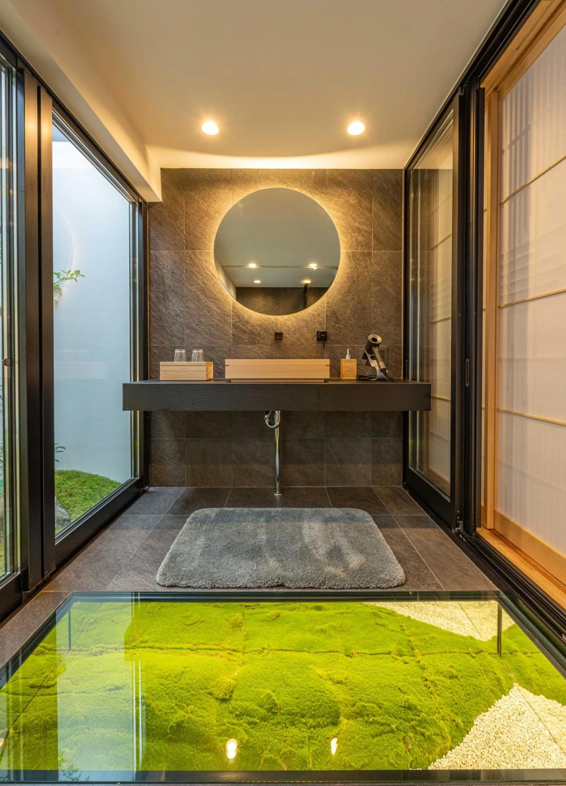 Bathroom in TABITABI STAY SHINSEN