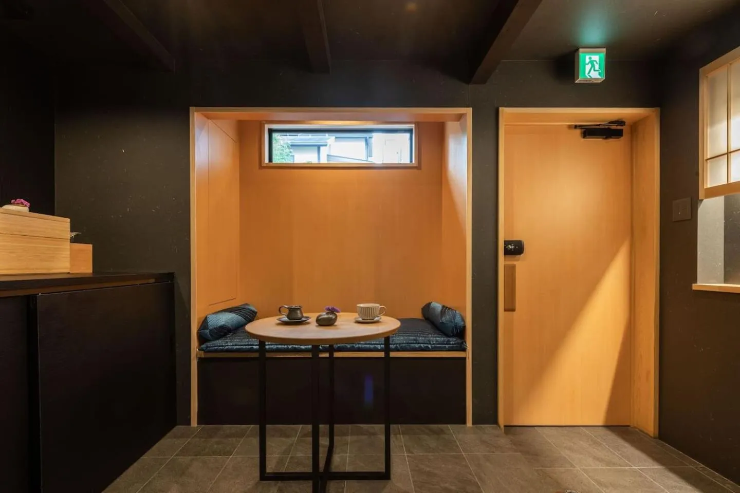 Decorative detail in TABITABI STAY SHINSEN