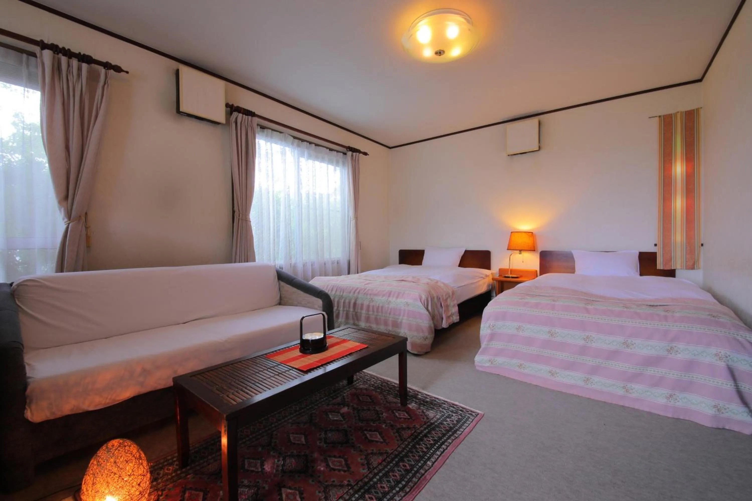 Bedroom, Bed in Sakura Sakura Onsen