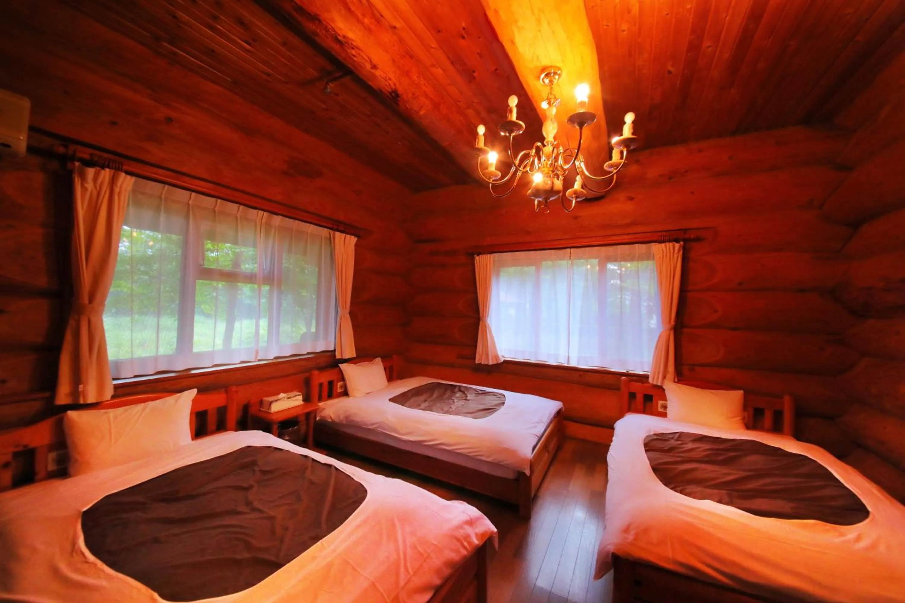 Bedroom, Bed in Sakura Sakura Onsen