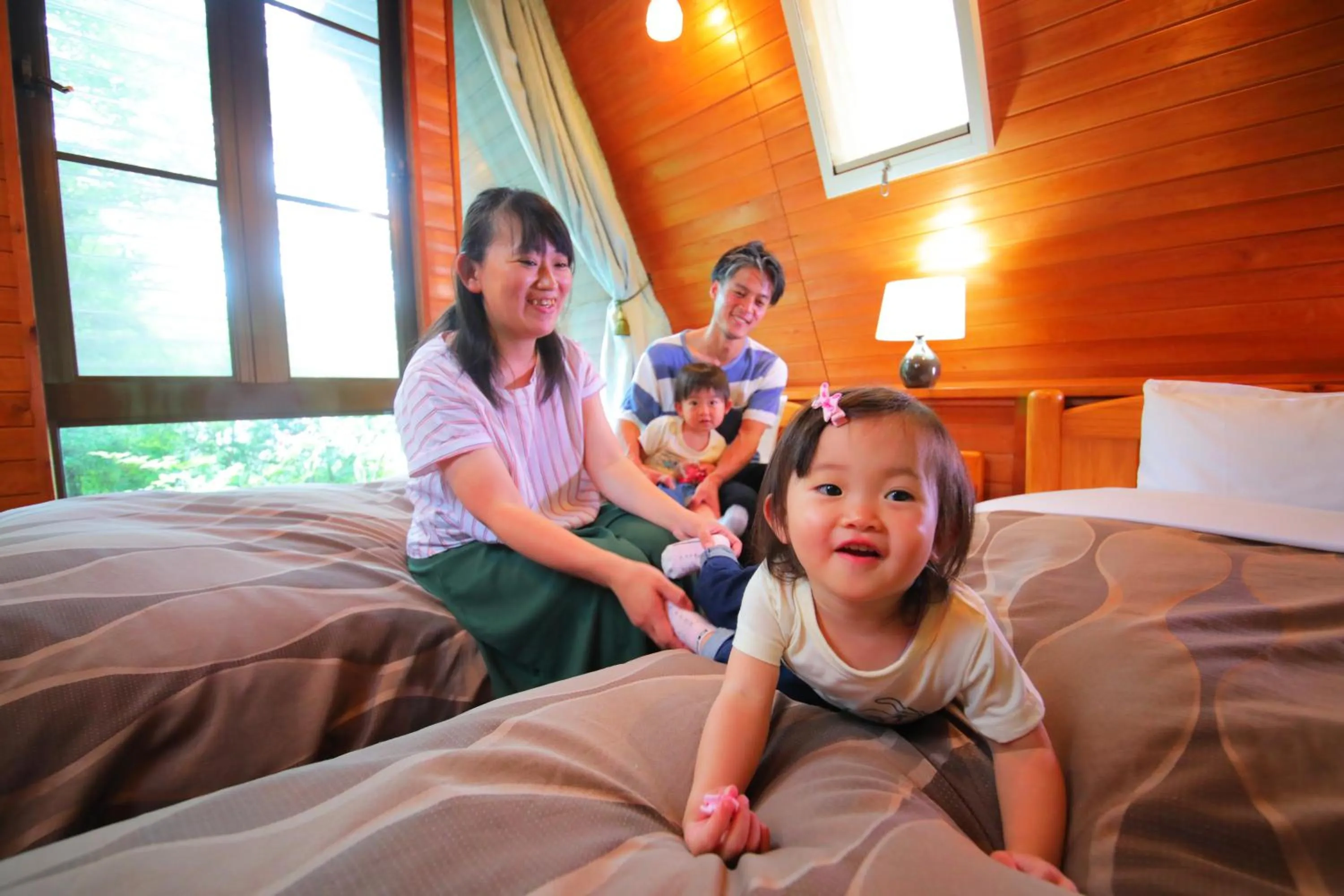 children, Bed in Sakura Sakura Onsen