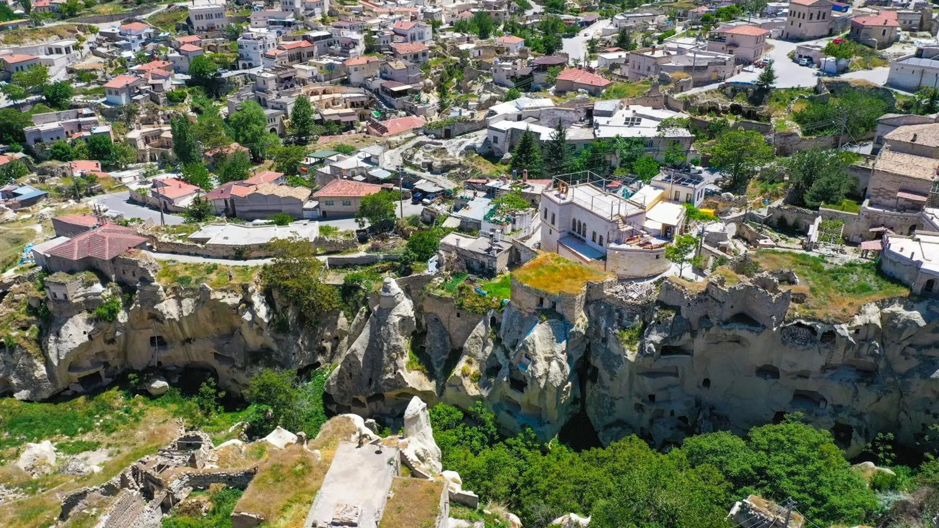 Property building in Heritage Cave Suites Property building in Heritage Cave Suites