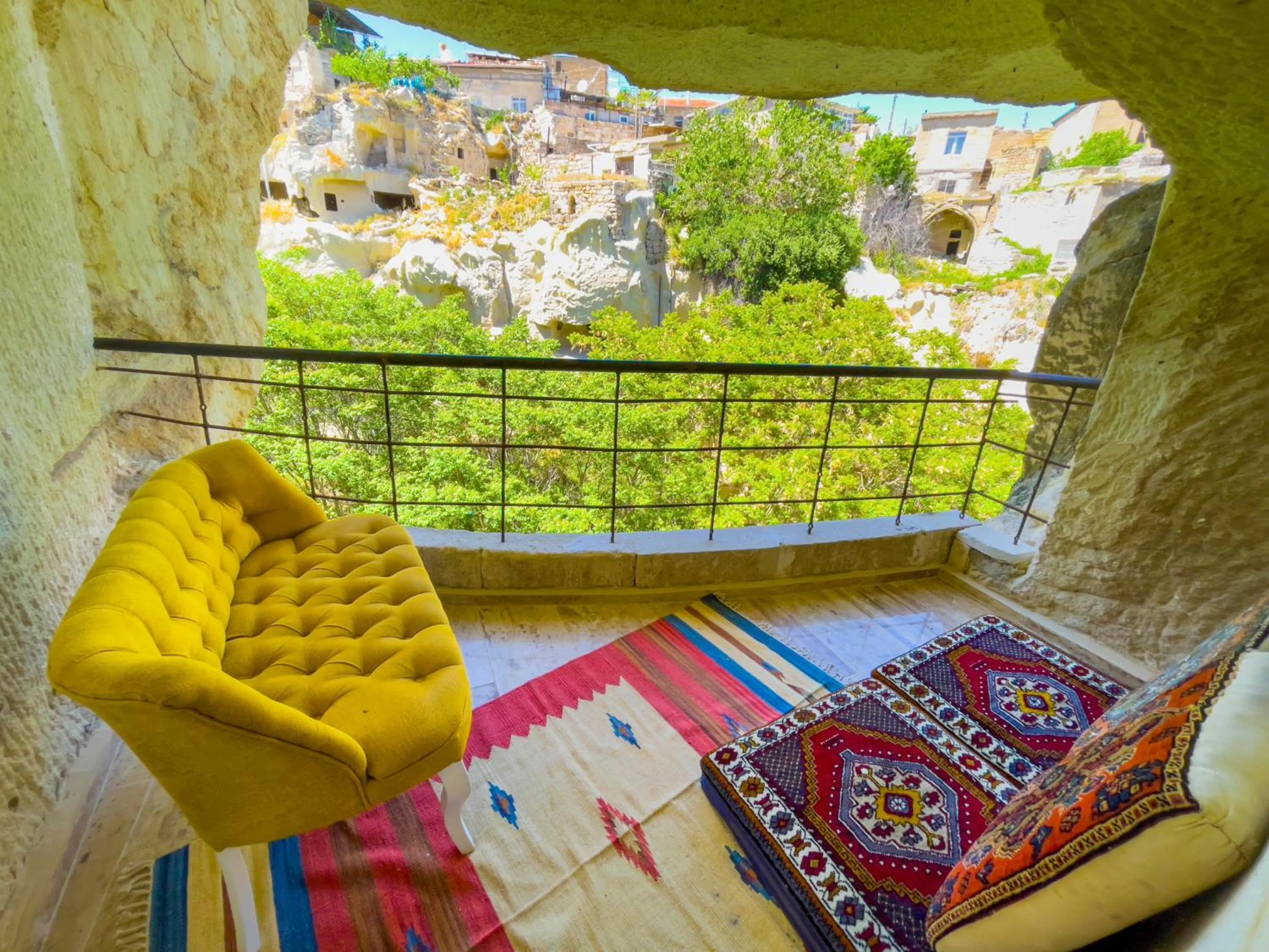 Balcony/Terrace in Heritage Cave Suites