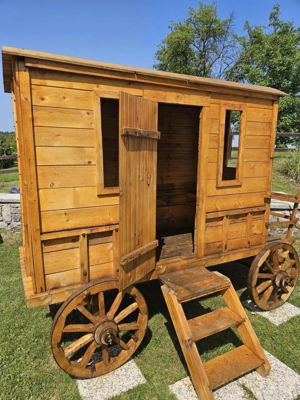 Garden in Vinica Castle Boutique & Spa Hotel