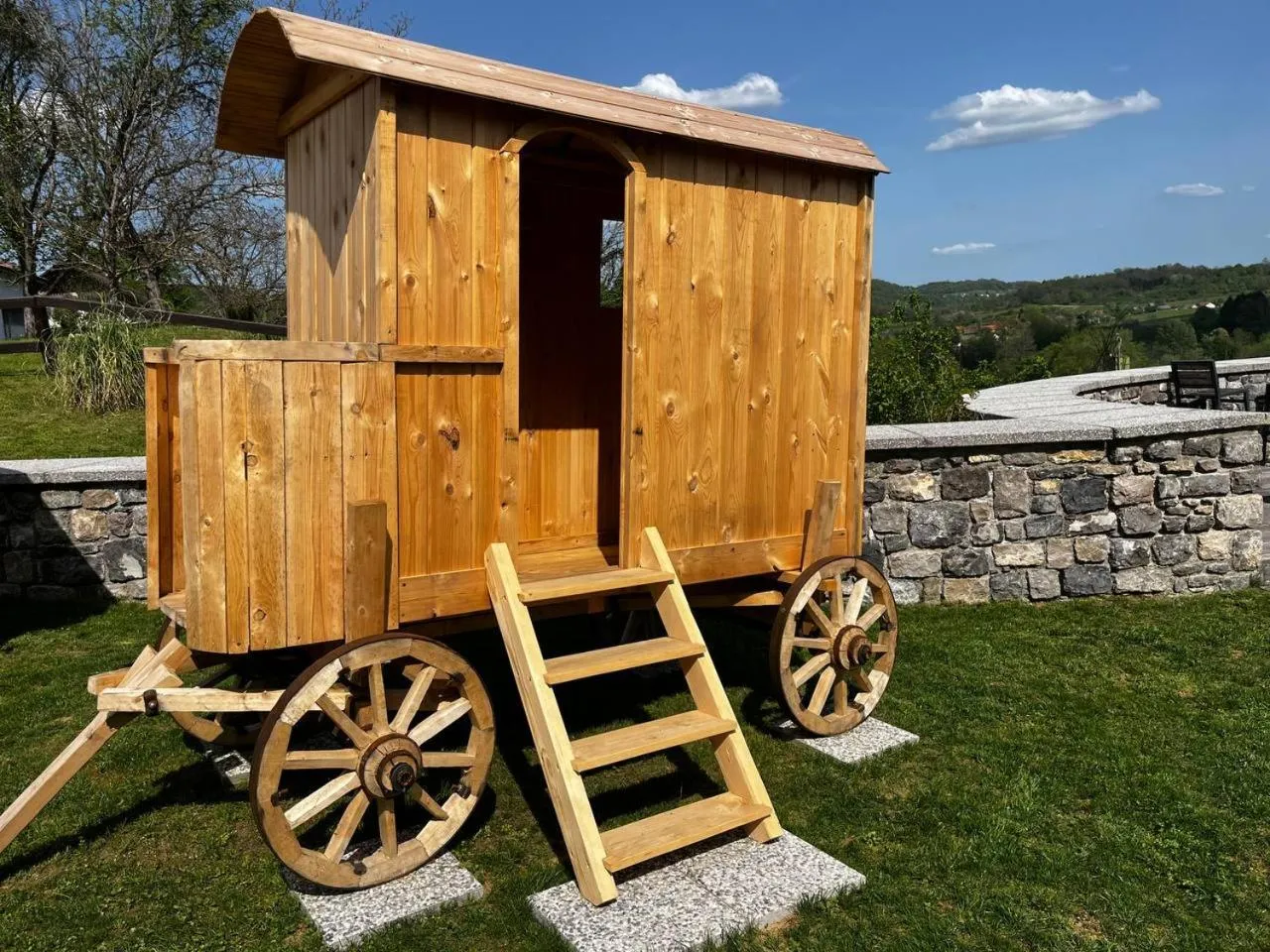 Garden in Vinica Castle Boutique & Spa Hotel