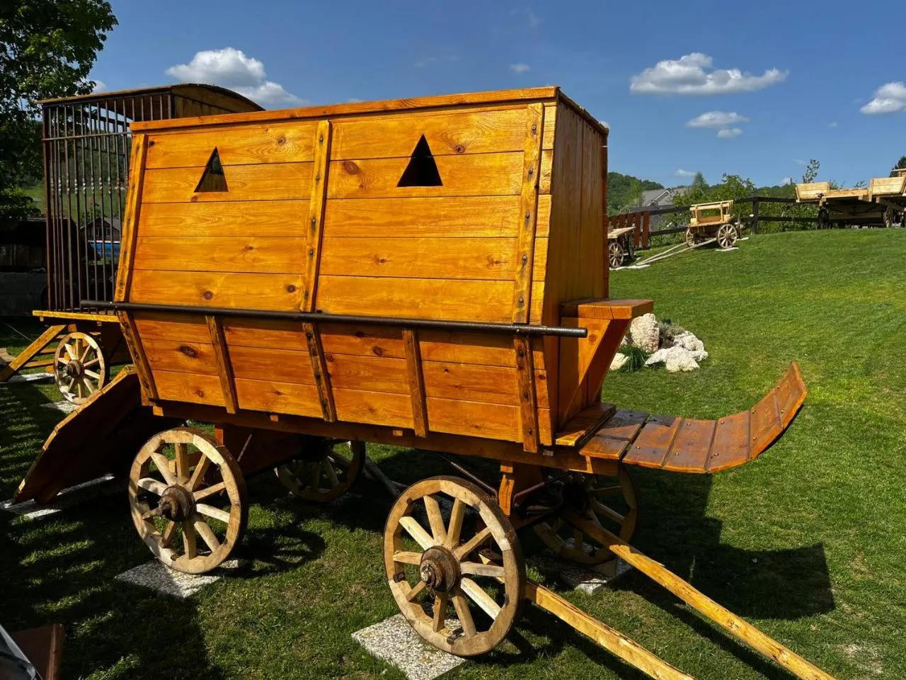 Garden in Vinica Castle Boutique & Spa Hotel