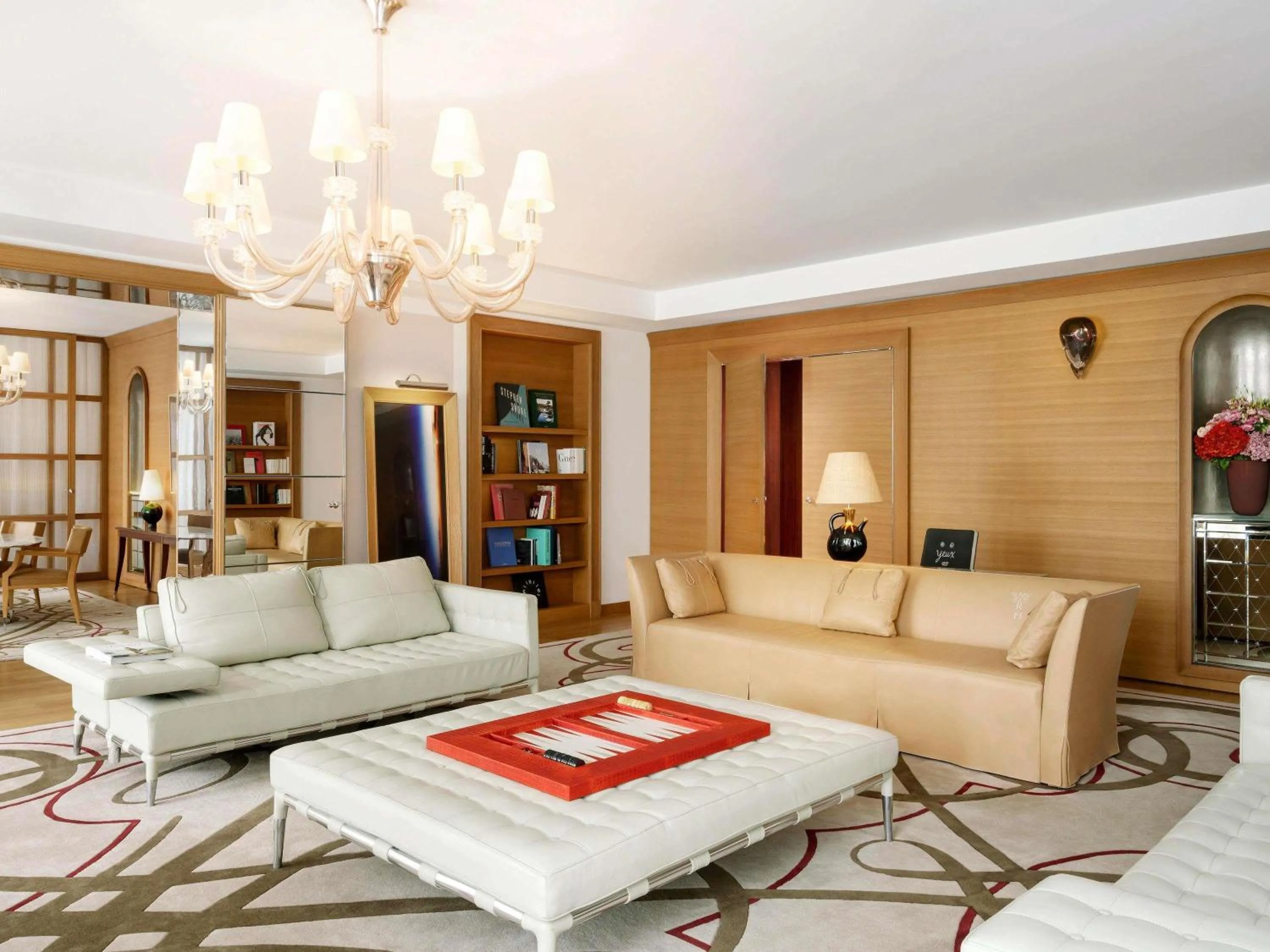 Bedroom in Hôtel Le Royal Monceau Raffles Paris