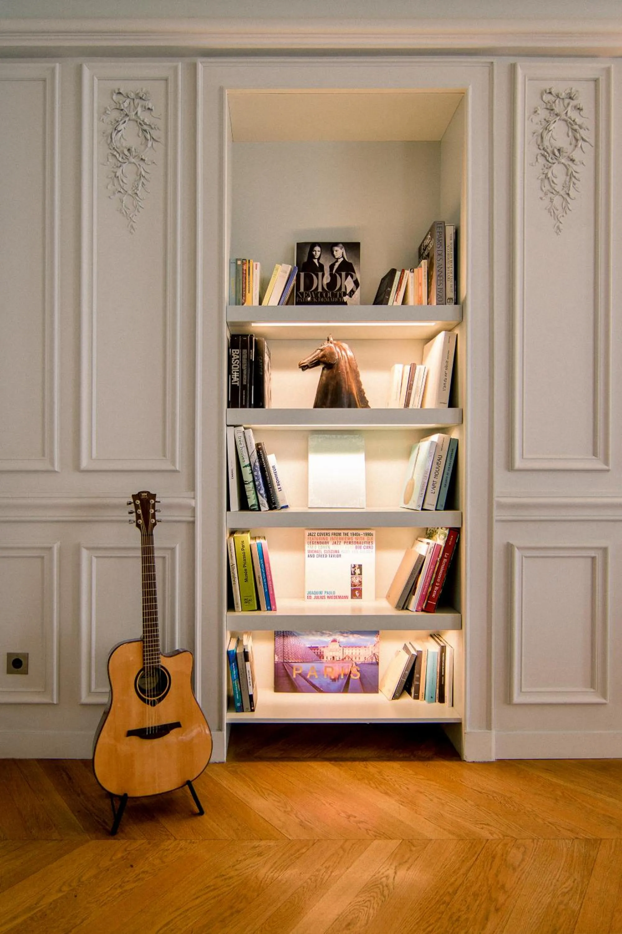 Decorative detail in Hôtel Le Royal Monceau Raffles Paris