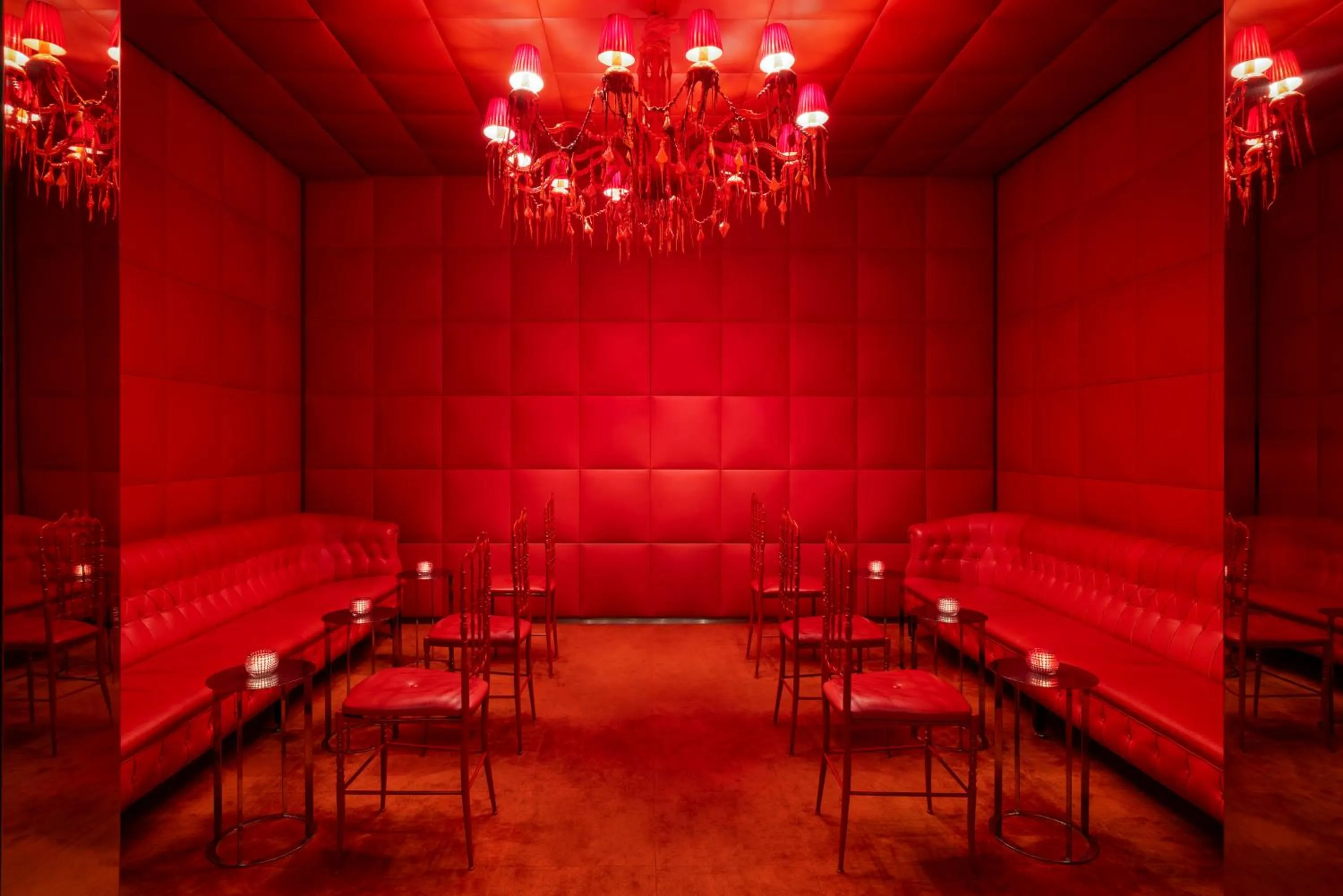 Living room in Hôtel Le Royal Monceau Raffles Paris