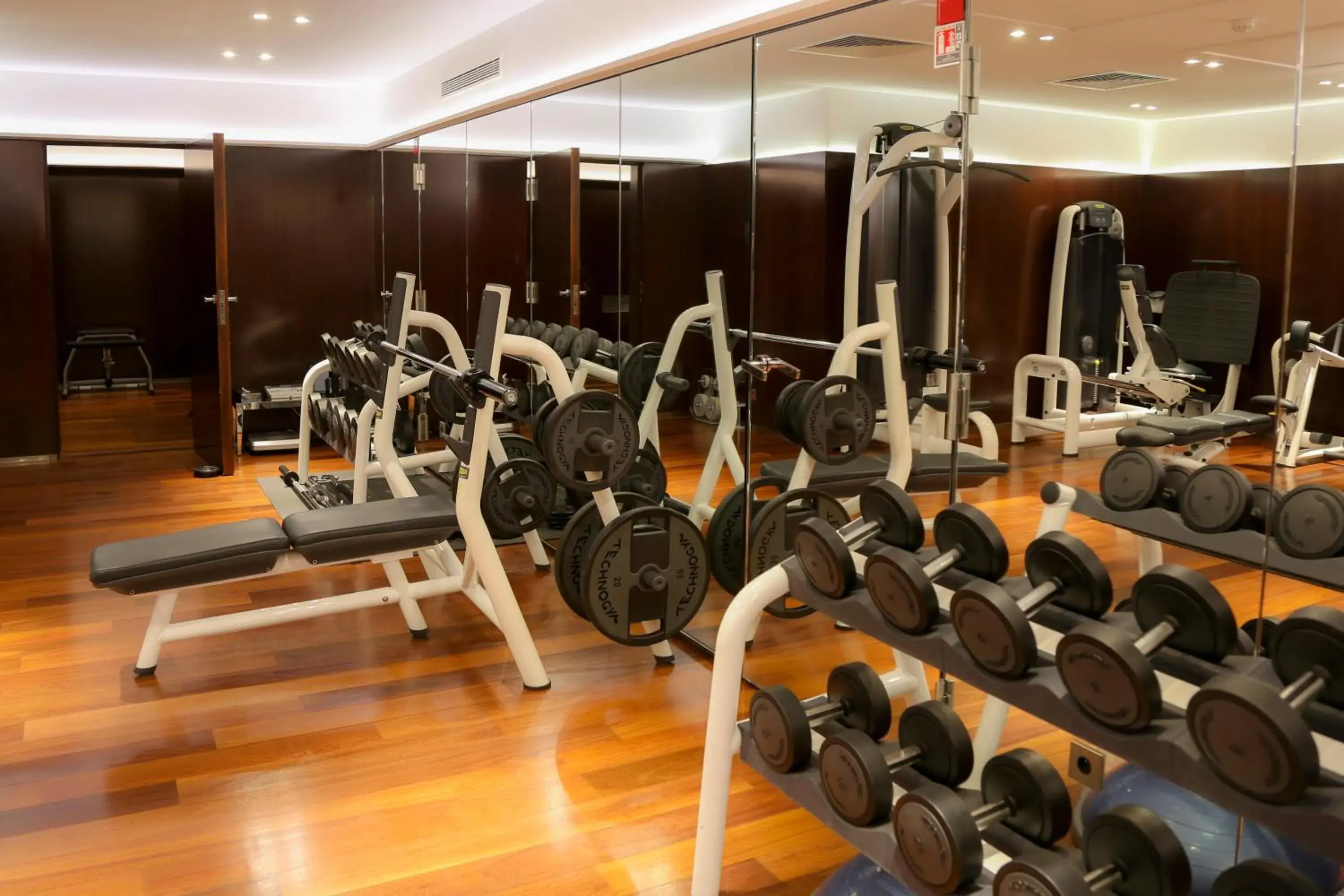 Fitness centre/facilities in Hôtel Le Royal Monceau Raffles Paris Fitness centre/facilities in Hôtel Le Royal Monceau Raffles Paris