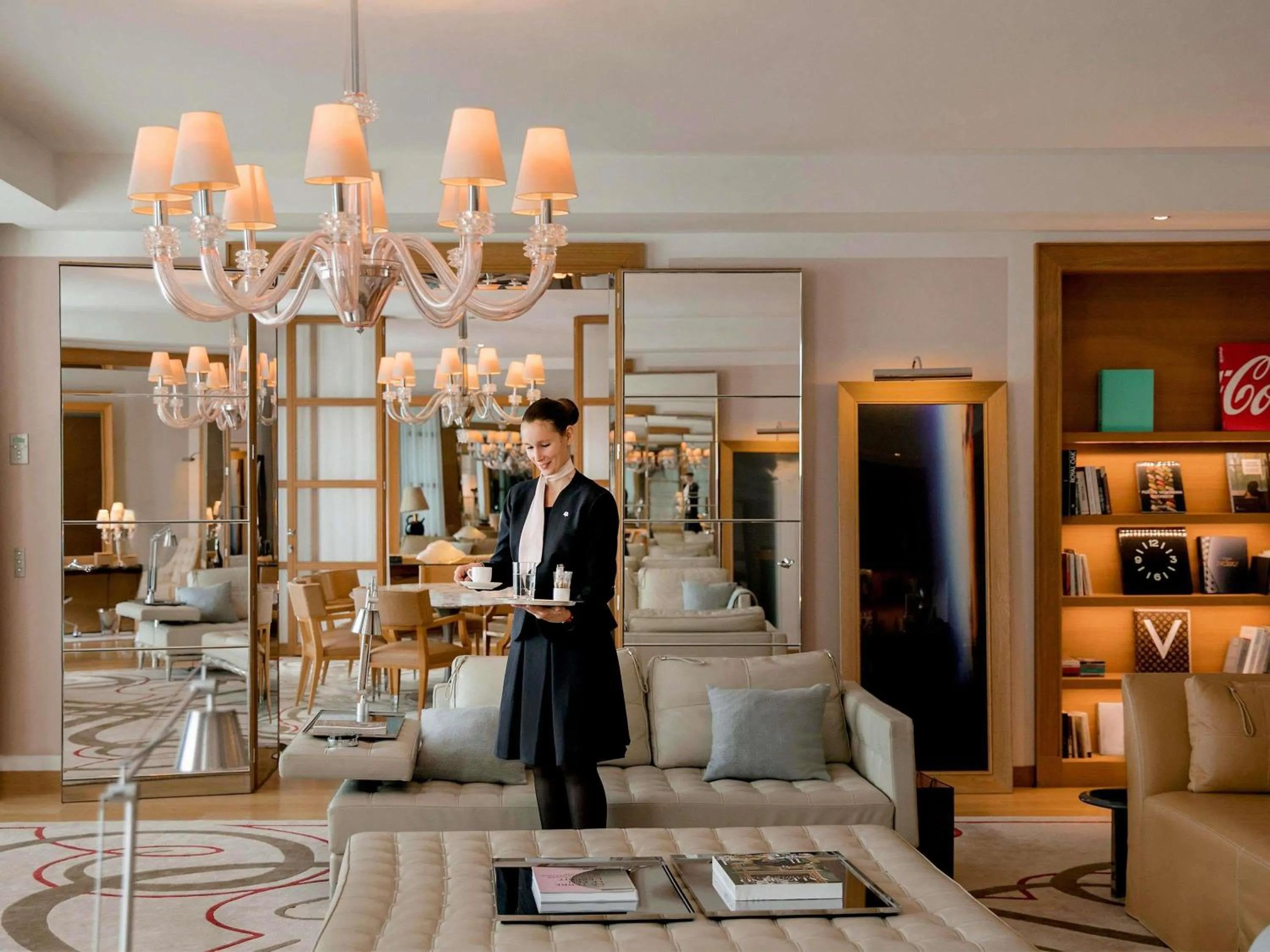 Bedroom in Hôtel Le Royal Monceau Raffles Paris