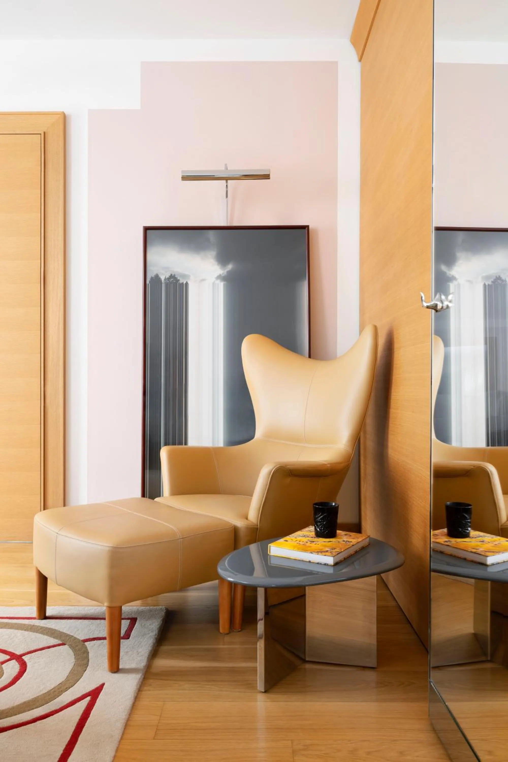 Living room in Hôtel Le Royal Monceau Raffles Paris