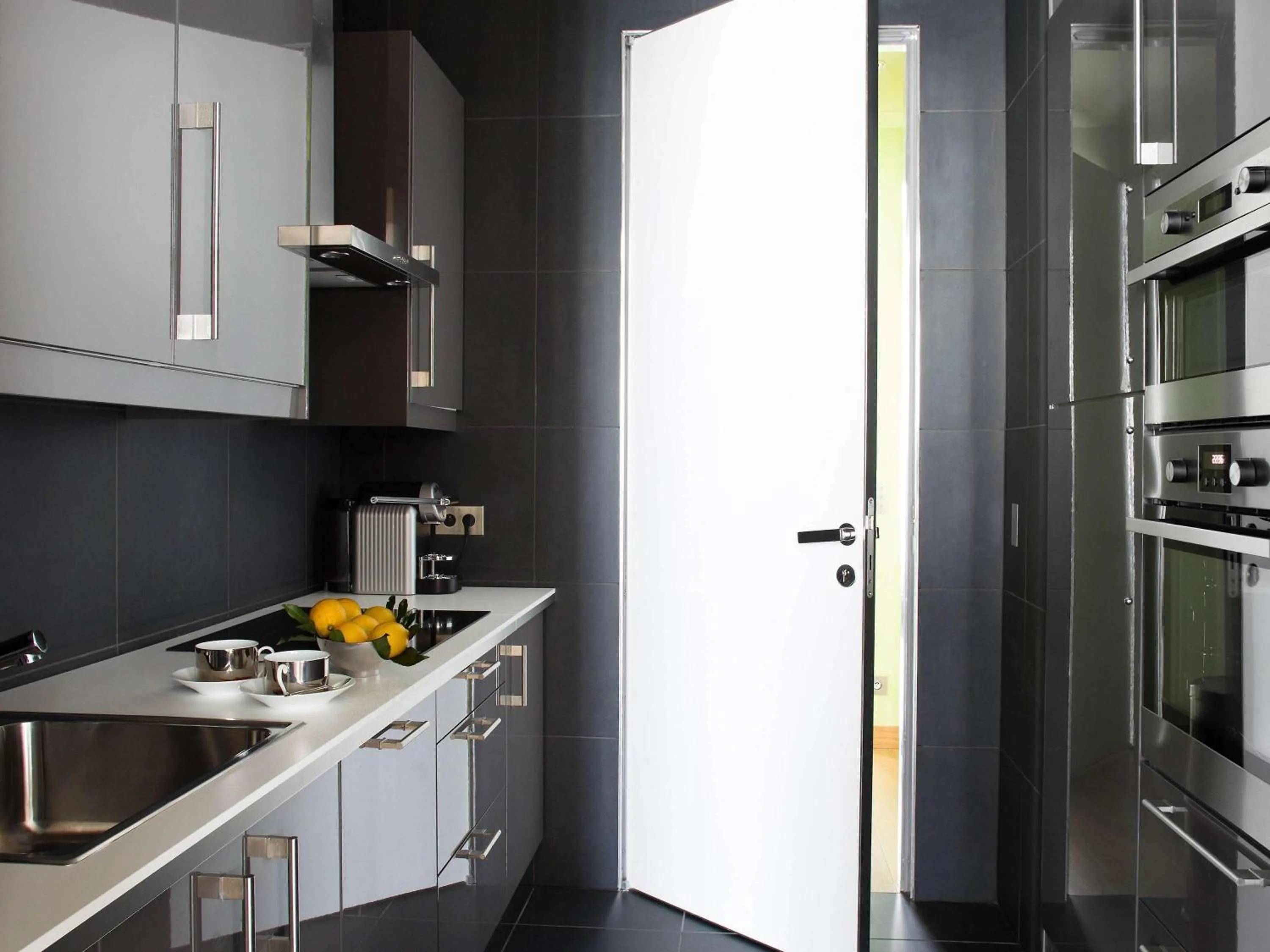 Photo of the whole room in Hôtel Le Royal Monceau Raffles Paris