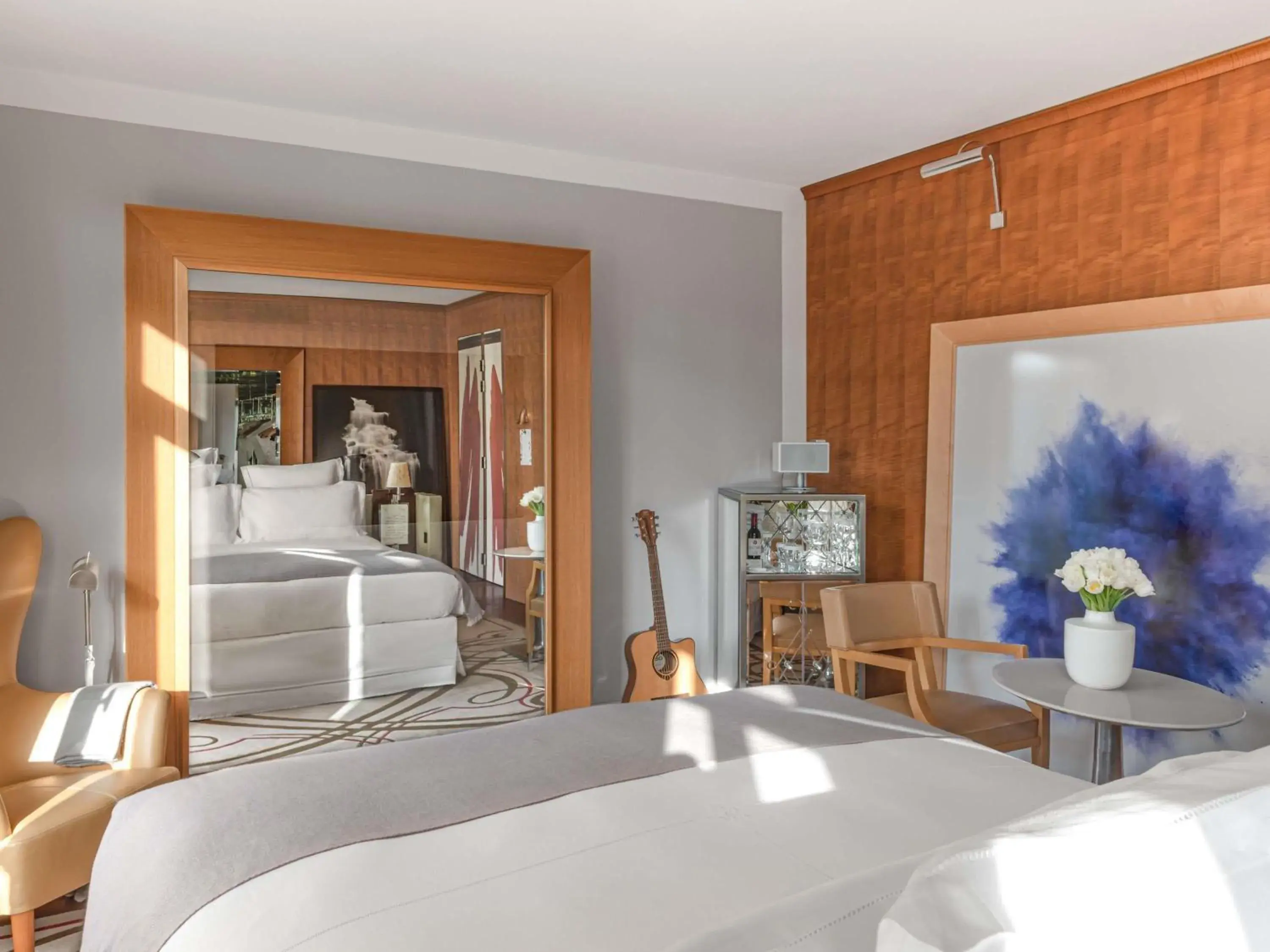 Bedroom, Bed in Hôtel Le Royal Monceau Raffles Paris Bedroom, Bed in Hôtel Le Royal Monceau Raffles Paris