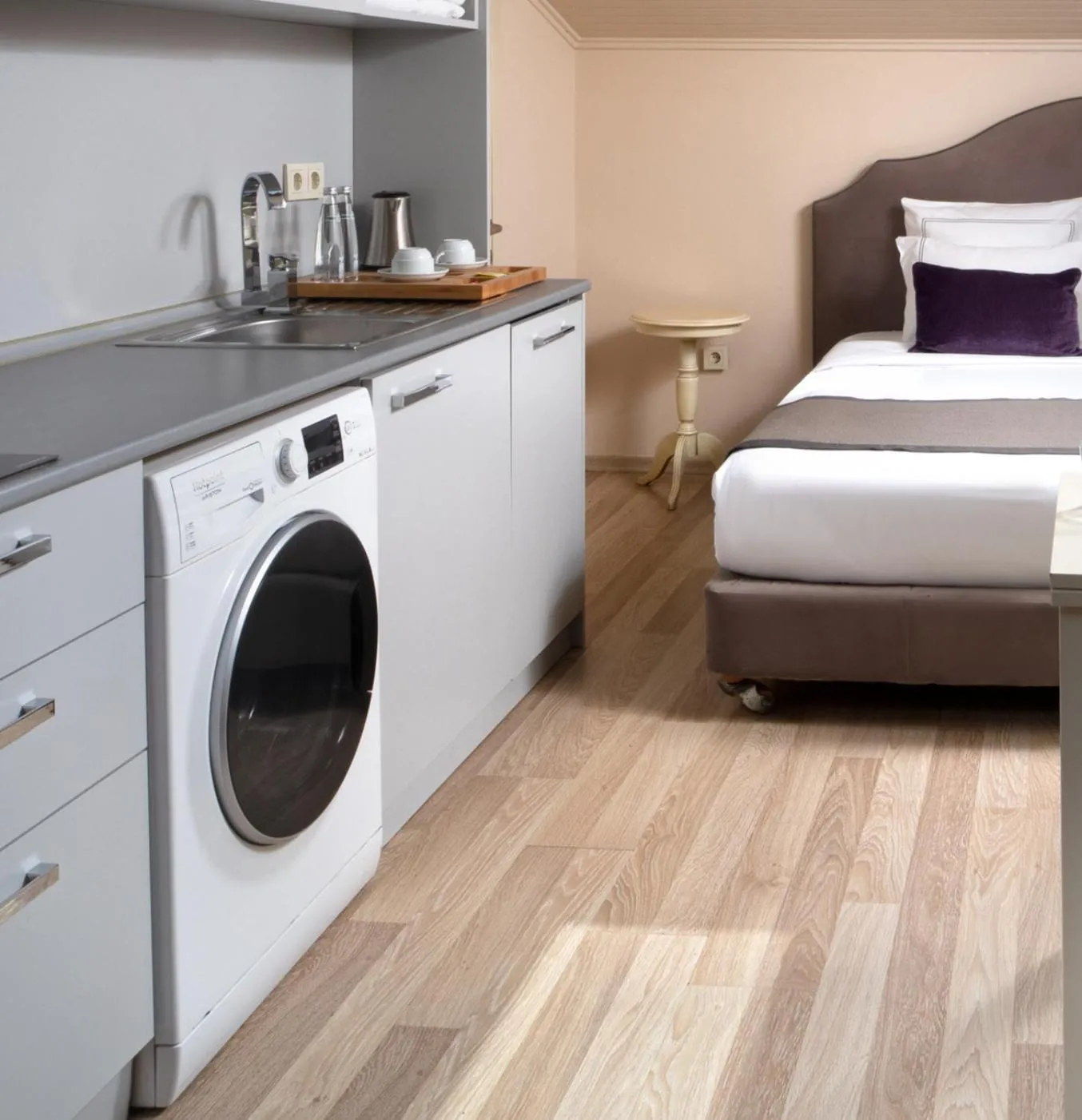 Coffee/tea facilities, Bed in Meroddi Galata Flats