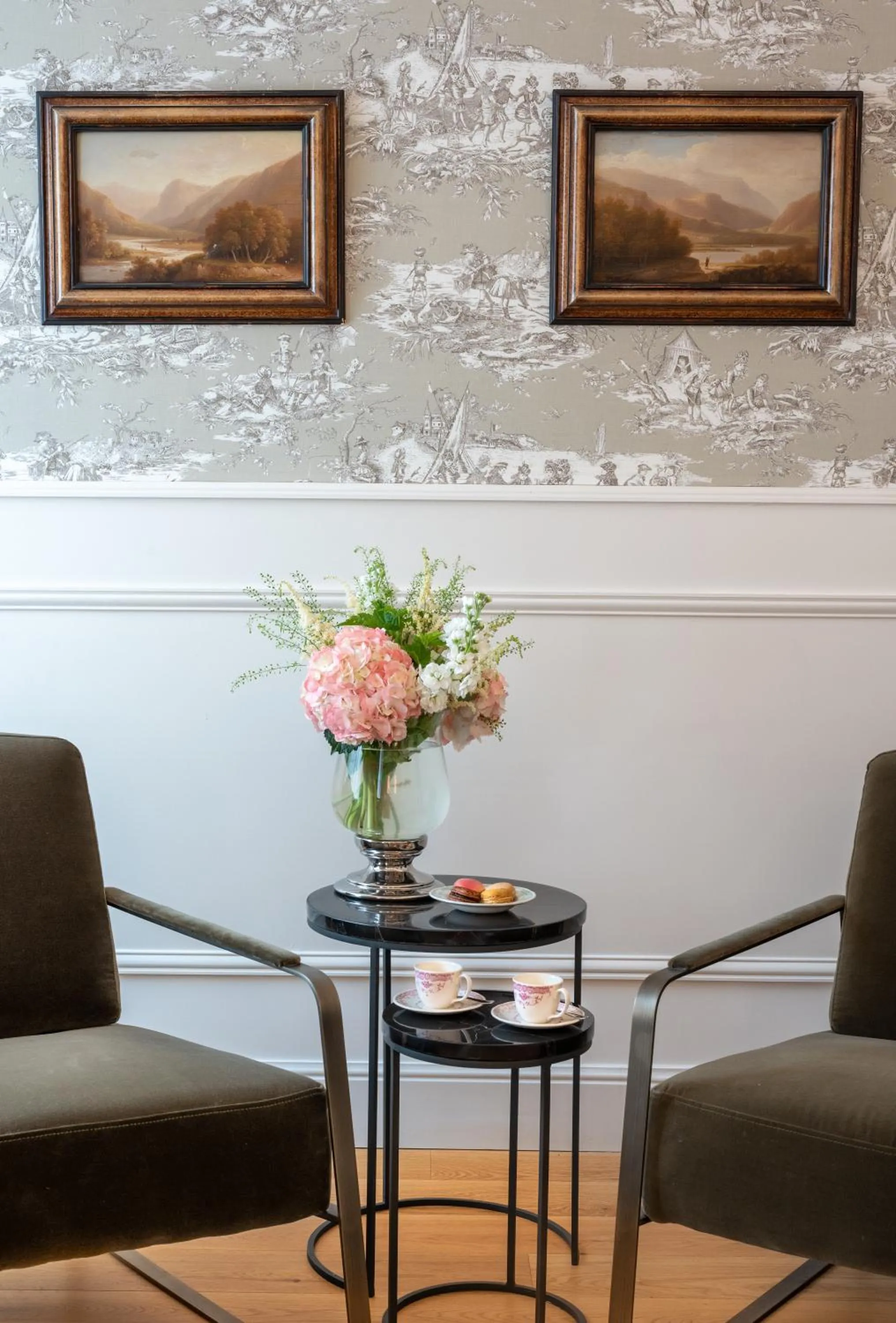 Living room in Hotel Cambon